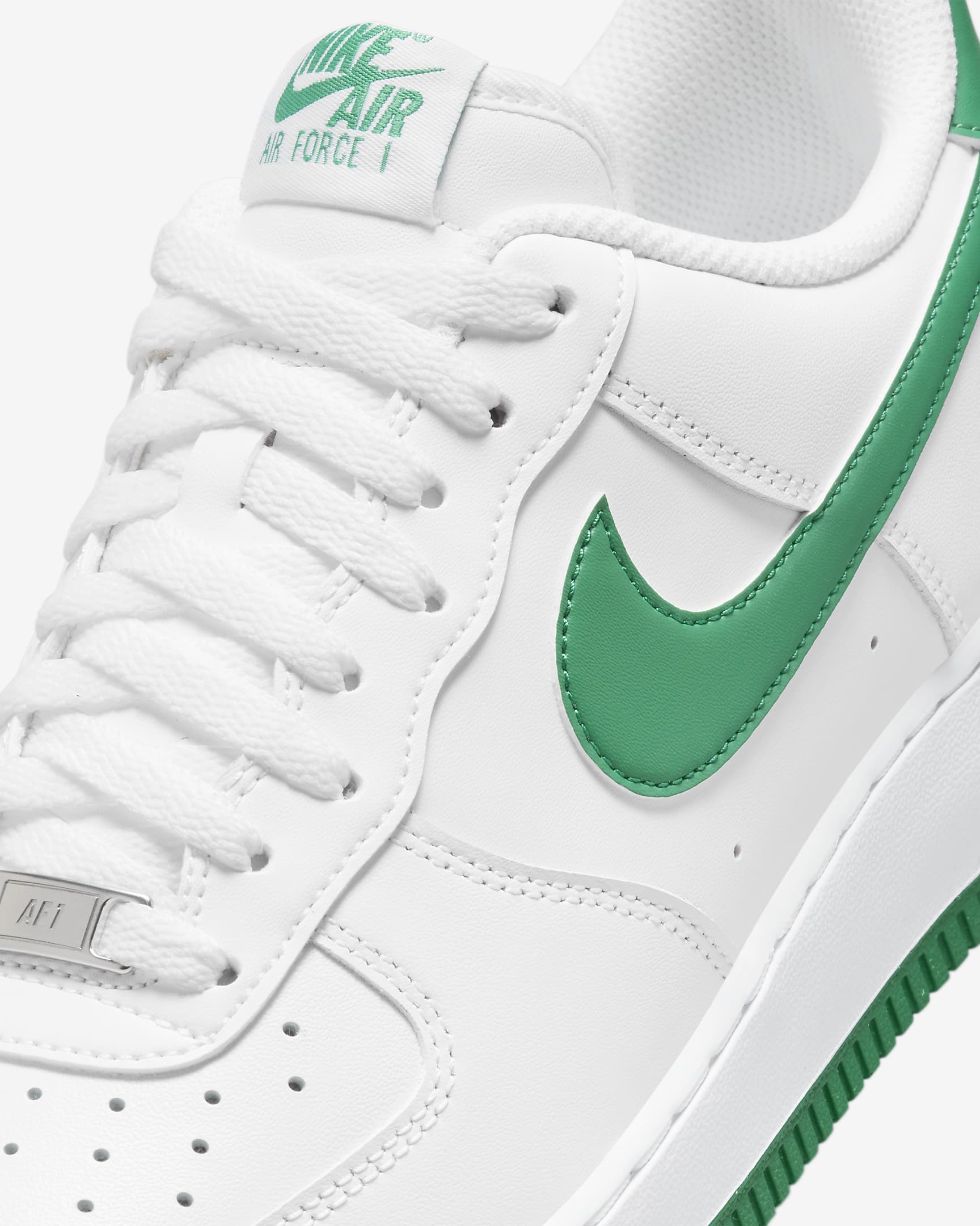 Nike Air Force 1 '07 男鞋 - 白色/白色/Malachite