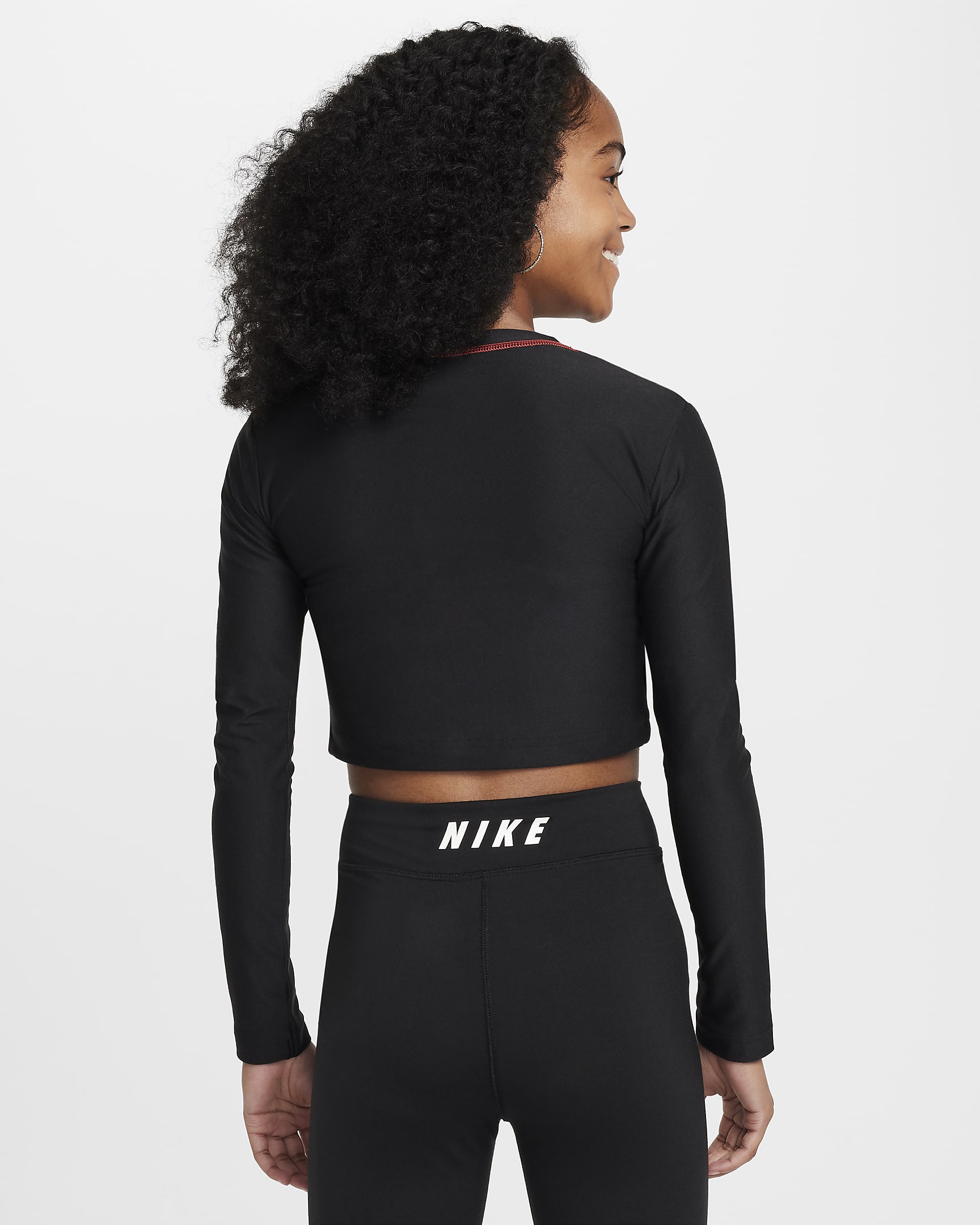 Nike Sportswear Girls' Long-Sleeve Crop Top - Black