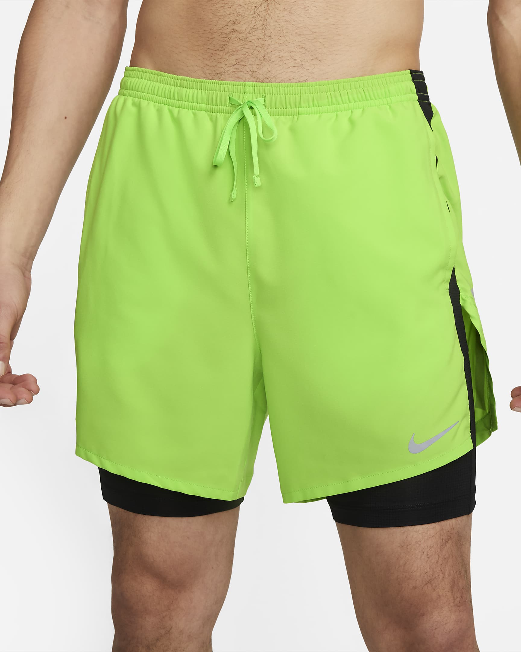Nike DriFIT Run Division Stride HerrenLaufshorts. Nike DE