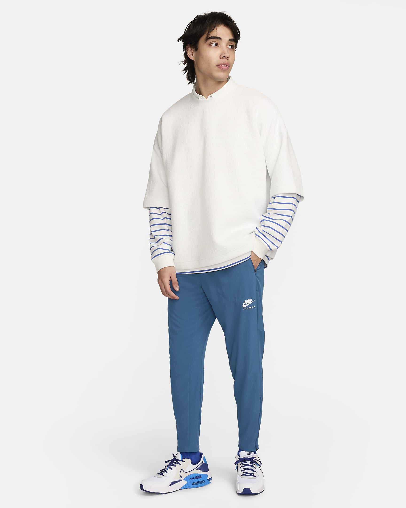 Nike Air Max Men's Dri-FIT Woven Trousers. Nike BG