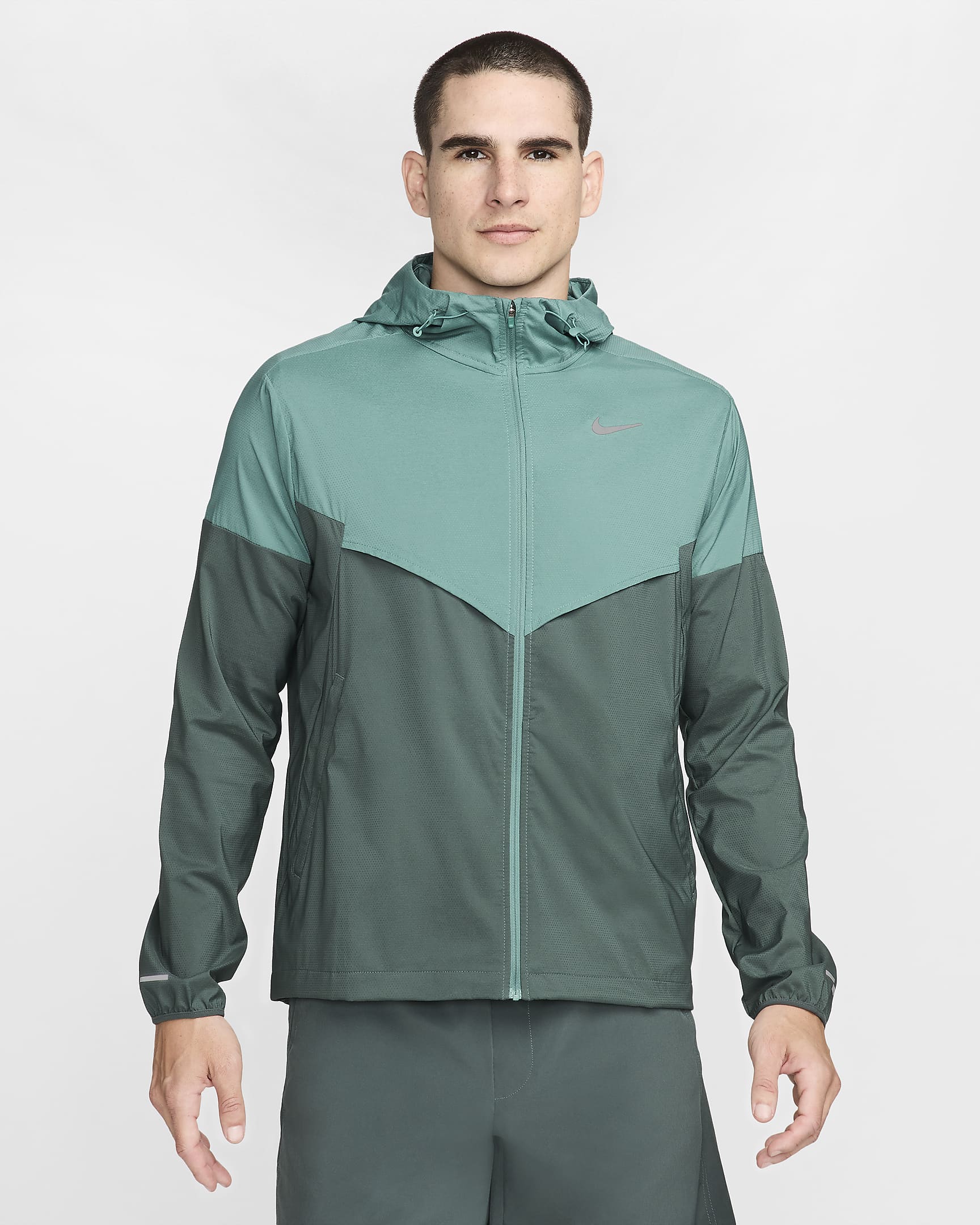 Nike Windrunner Men's Repel Running Jacket - Bicoastal/Vintage Green