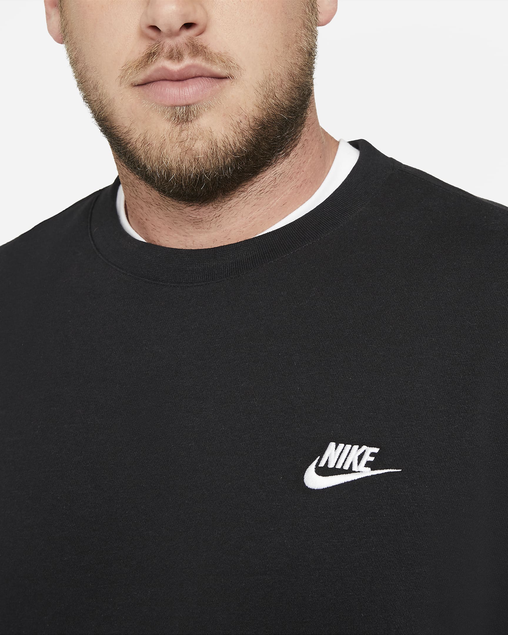 Nike Sportswear Club Fleece Herren-Rundhalsshirt - Schwarz/Weiß