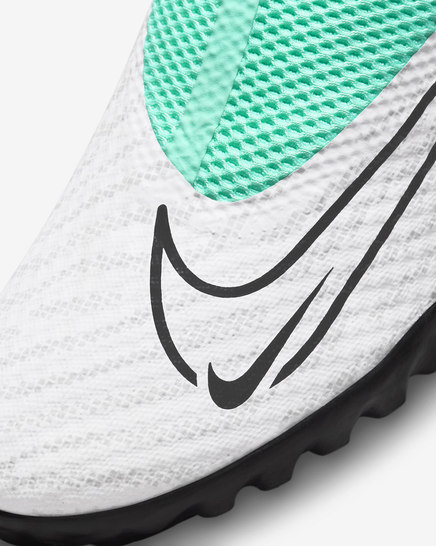 Calzado de fútbol de perfil alto para pasto sintético (turf) Nike ...