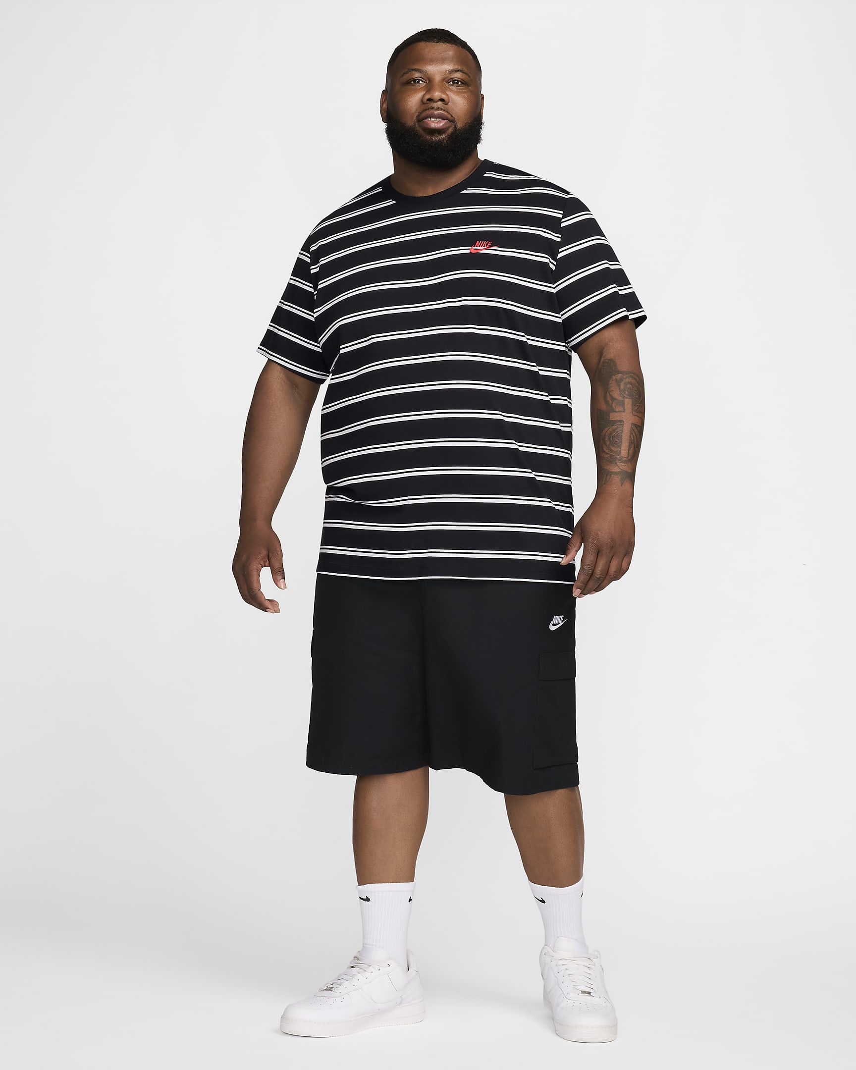 Nike Sportswear Men's Striped T-Shirt - Black