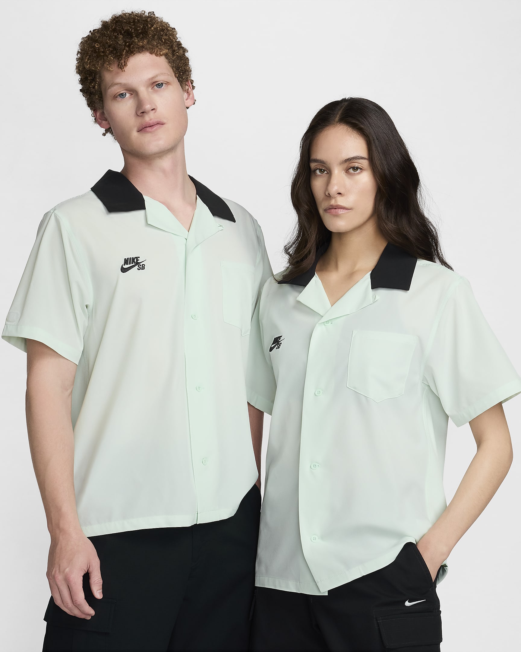 Nike SB Short-Sleeve Button-Down Skate Bowler Top - Barely Green/Black