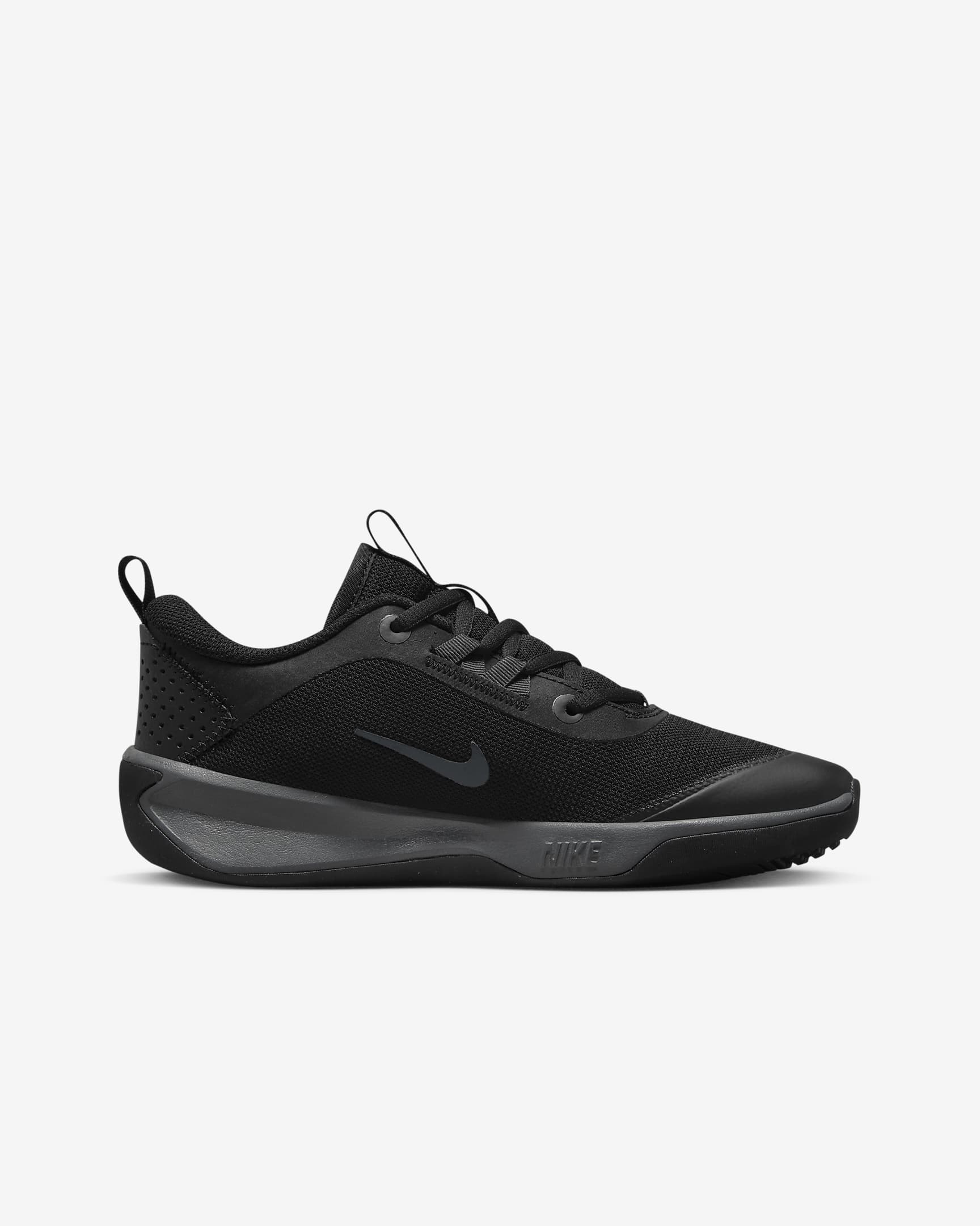 Nike Omni Multi-Court Older Kids' Indoor Court Shoes. Nike UK