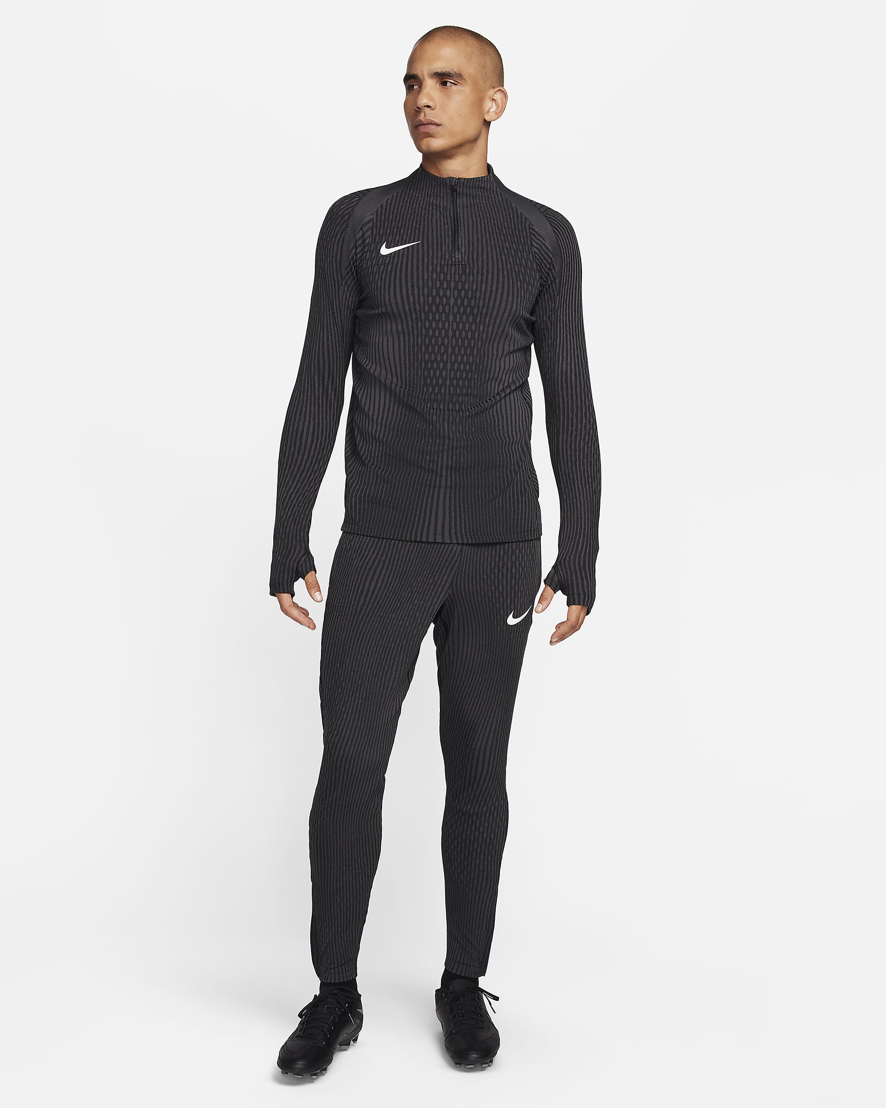 Nike Strike Elite Men's Dri-FIT ADV Soccer 1/2-Zip Drill Top. Nike.com