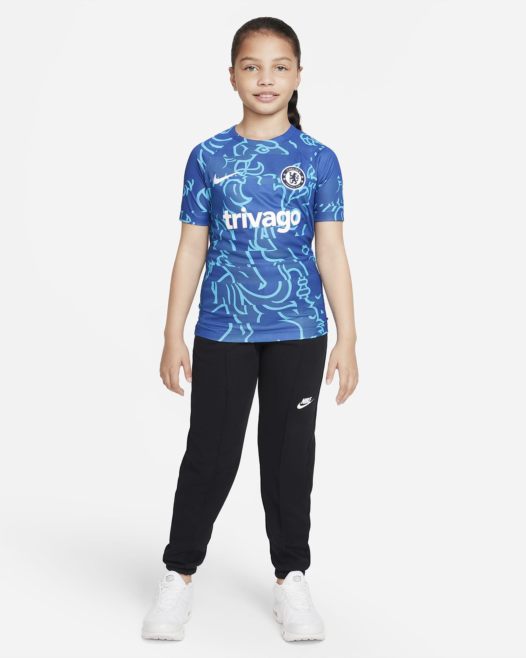 Chelsea FC Big Kids' Nike Dri-FIT Pre-Match Soccer Top. Nike.com