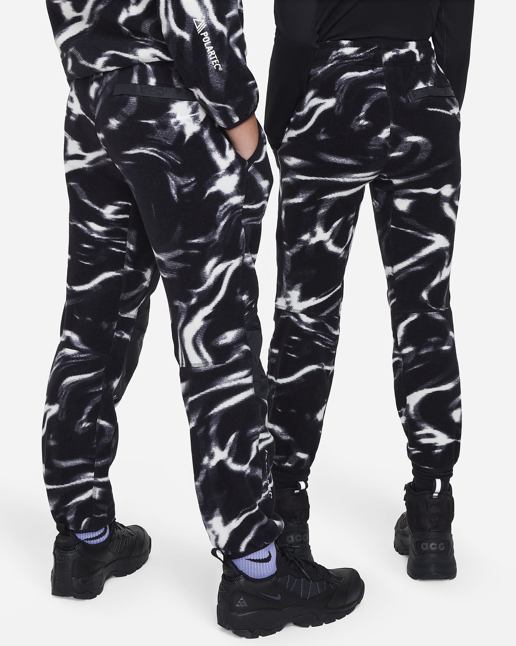 Pants para niños talla grande Nike ACG "Wolf Tree" - Negro/Blanco