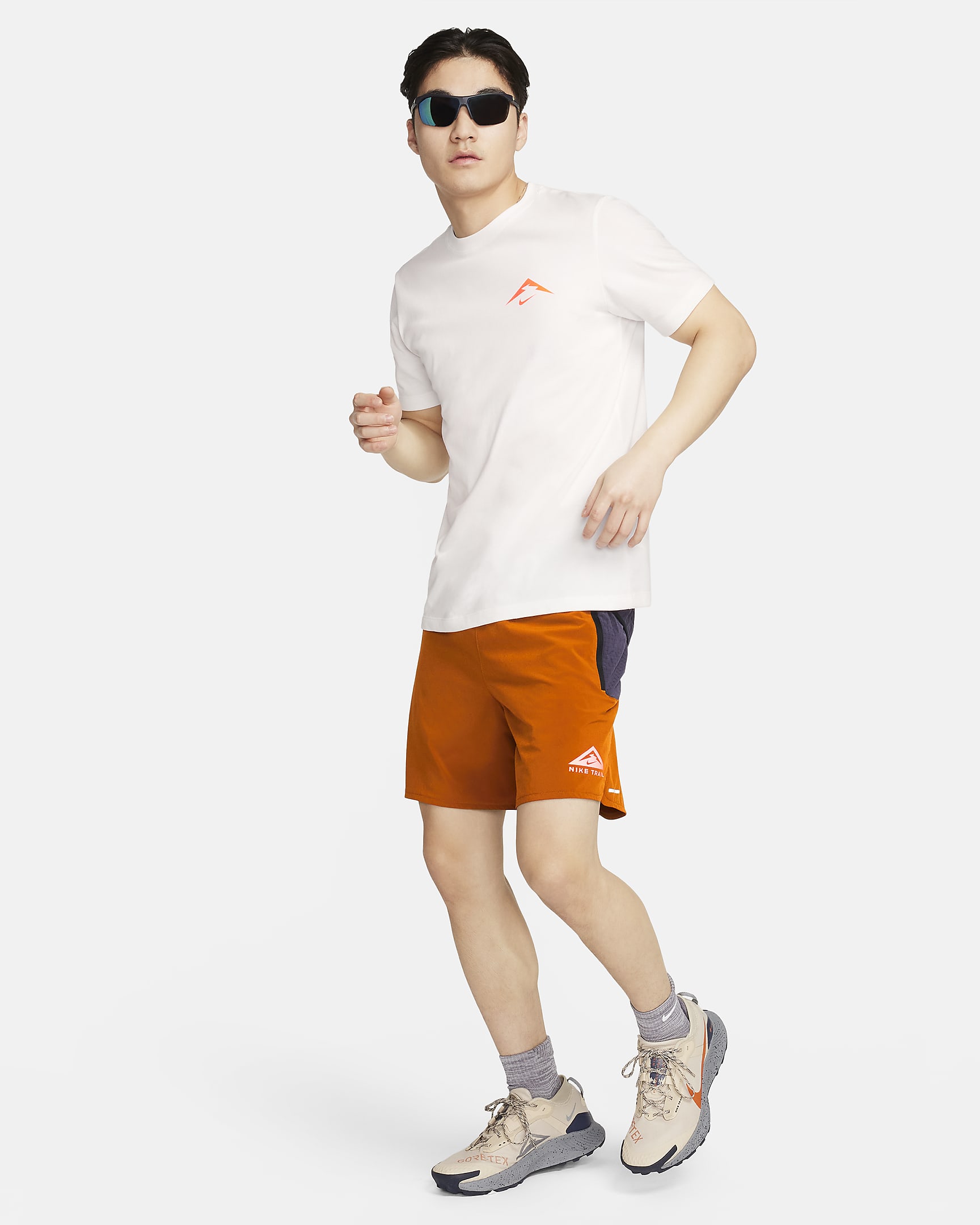 nike trail shirt mens