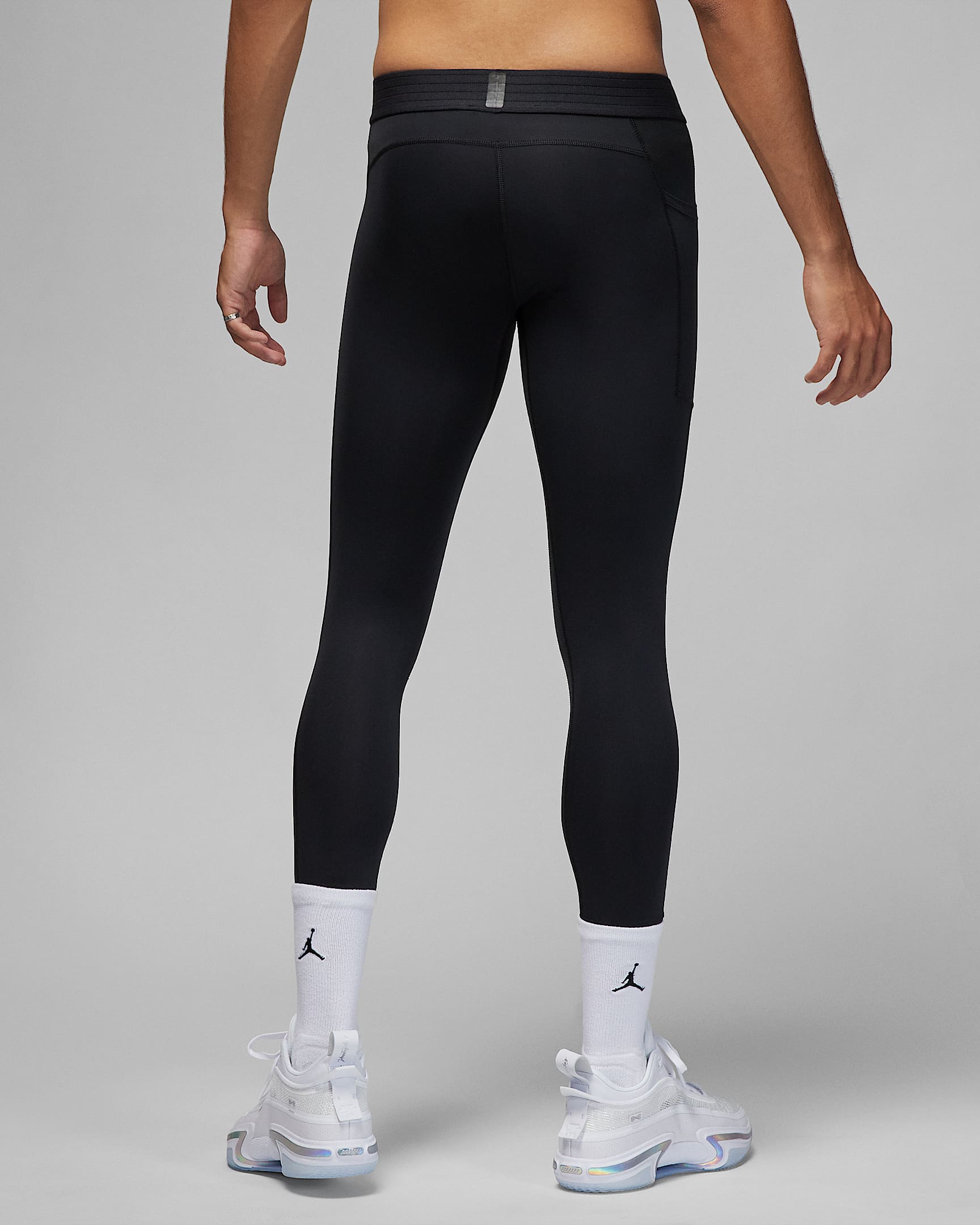 Jordan Sport DriFIT Men's 3/4 Tights.