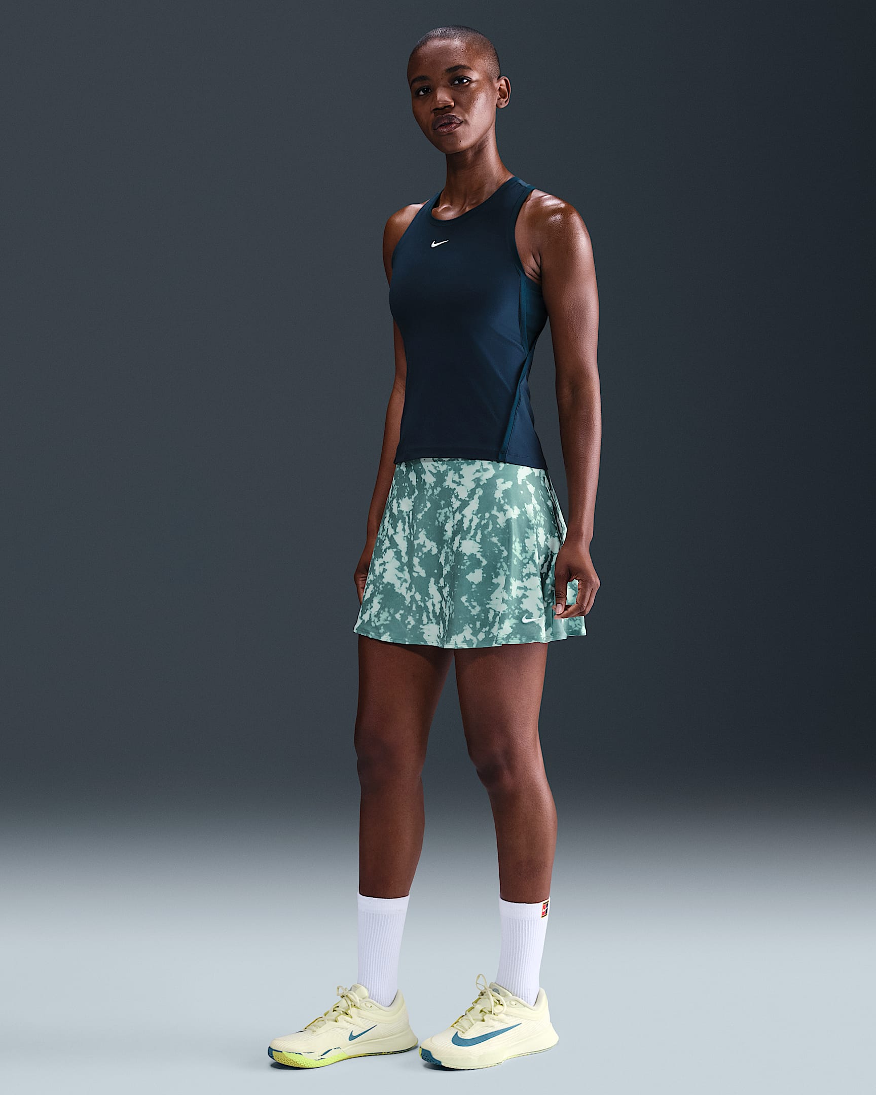 Nike Victory Women's Dri-FIT Flouncy Printed Skirt - Cannon/White