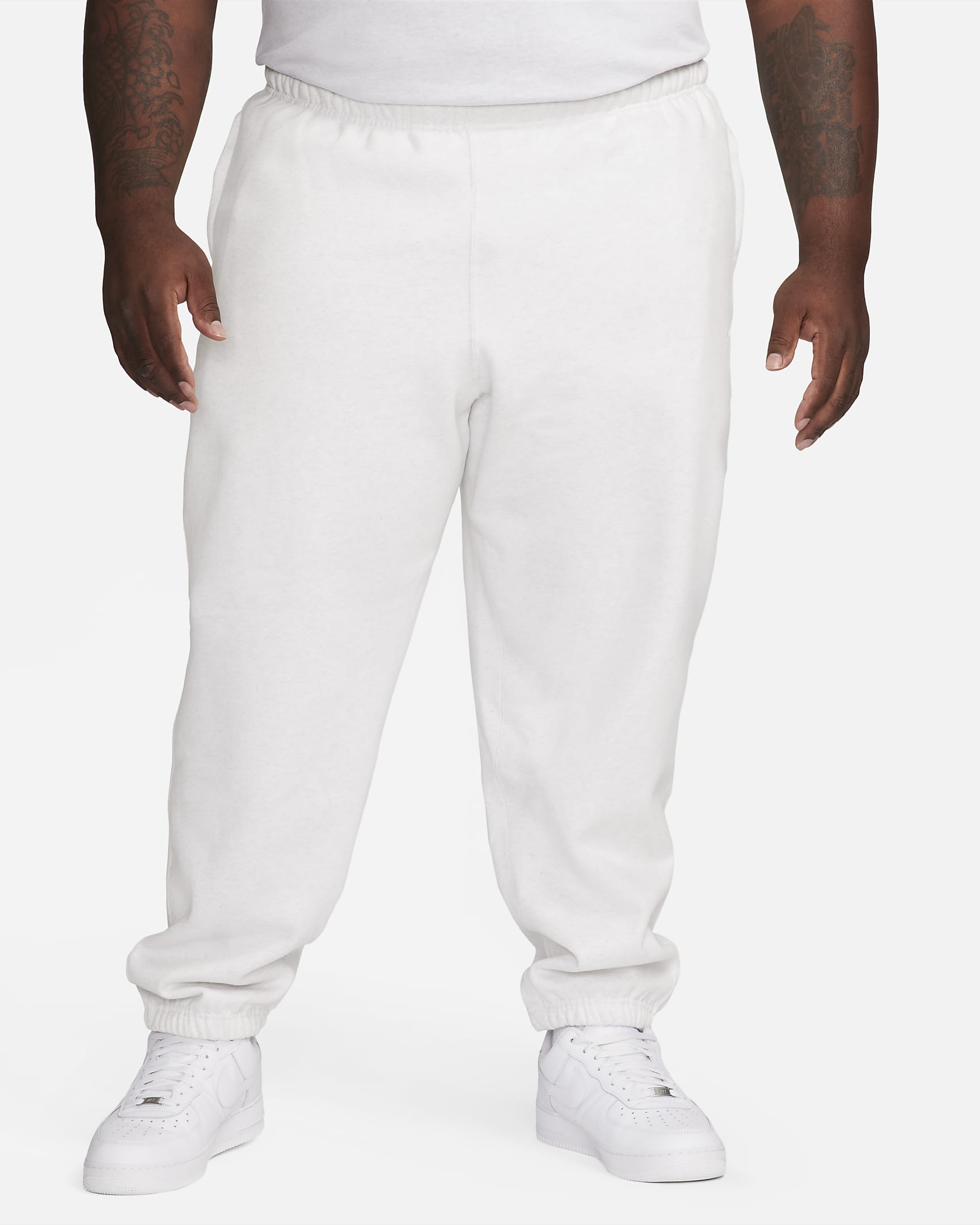 Nike Solo Swoosh Men's Fleece Trousers - Birch Heather/White