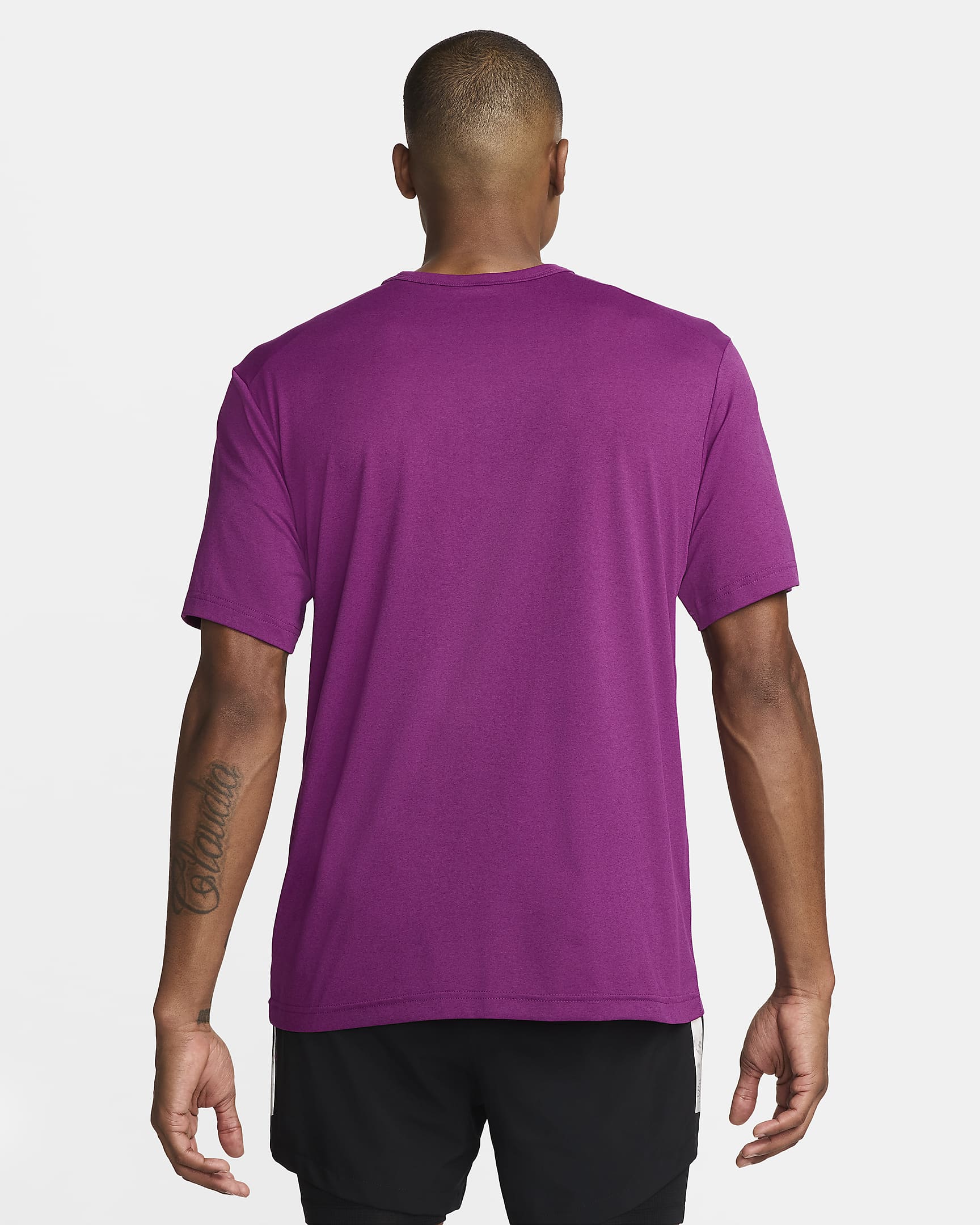 Nike Track Club Men's Dri-FIT Short-Sleeve Running Top. Nike CA