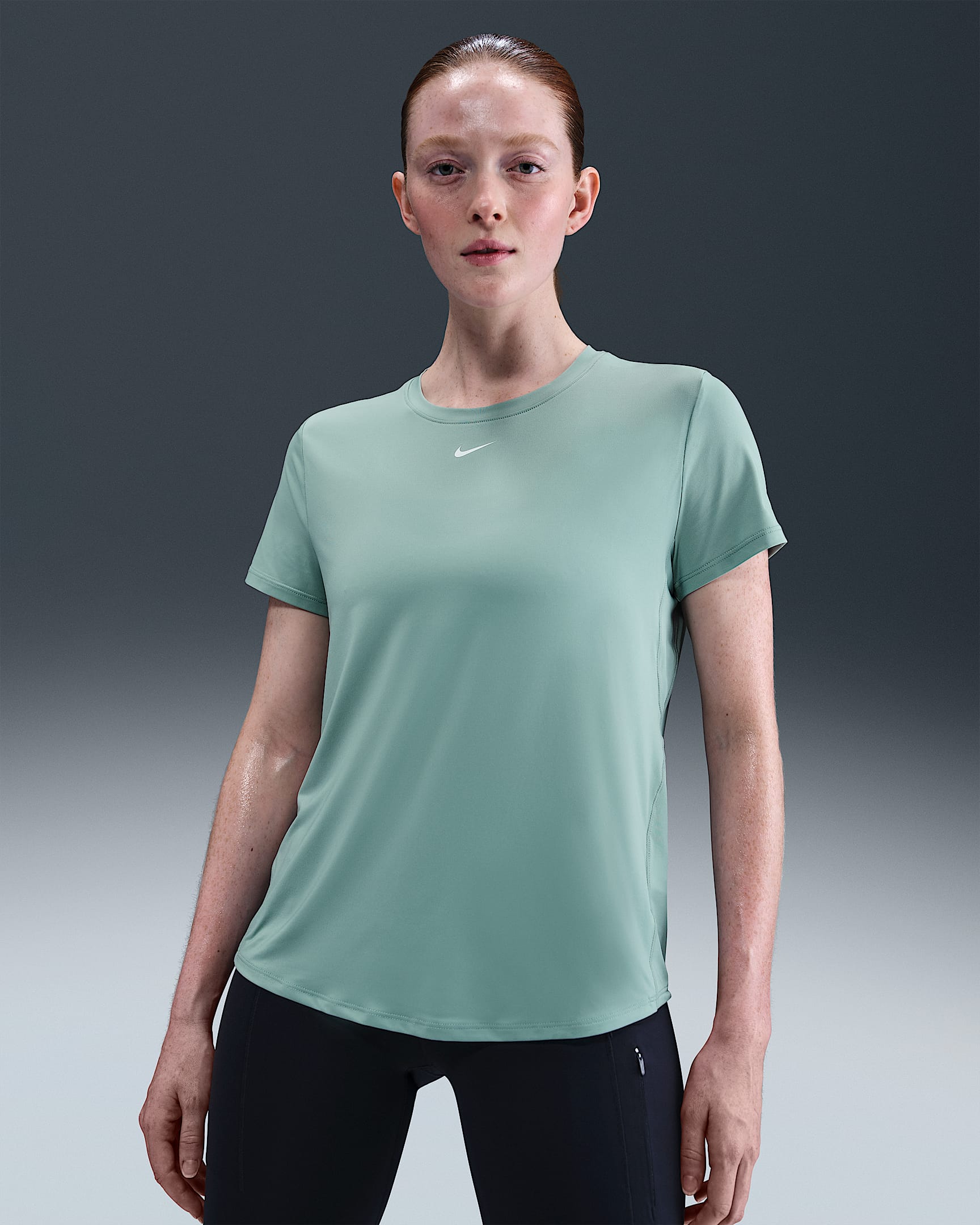 Dámské tričko Nike One Classic Dri-FIT s krátkým rukávem - Cannon/Bílá