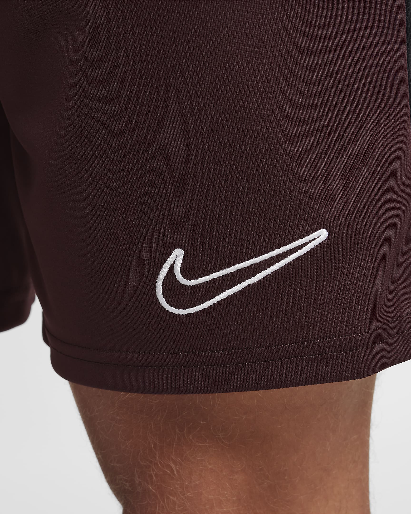 Męskie spodenki piłkarskie Dri-FIT Nike Academy - Burgundy Crush/Czerń/Biel