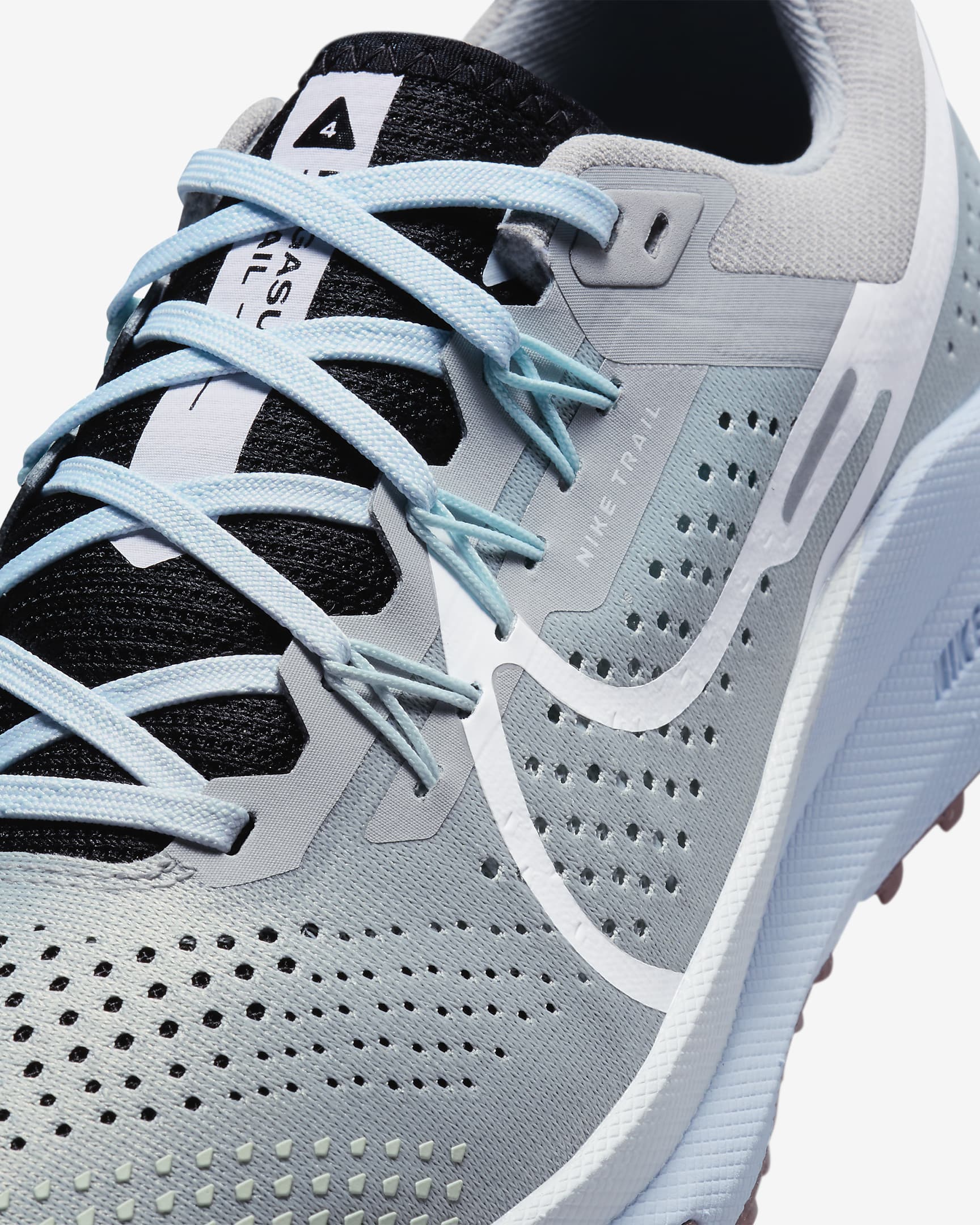 Nike Pegasus Trail 4 Women's Trail Running Shoes - Light Smoke Grey/Black/Glacier Blue/White