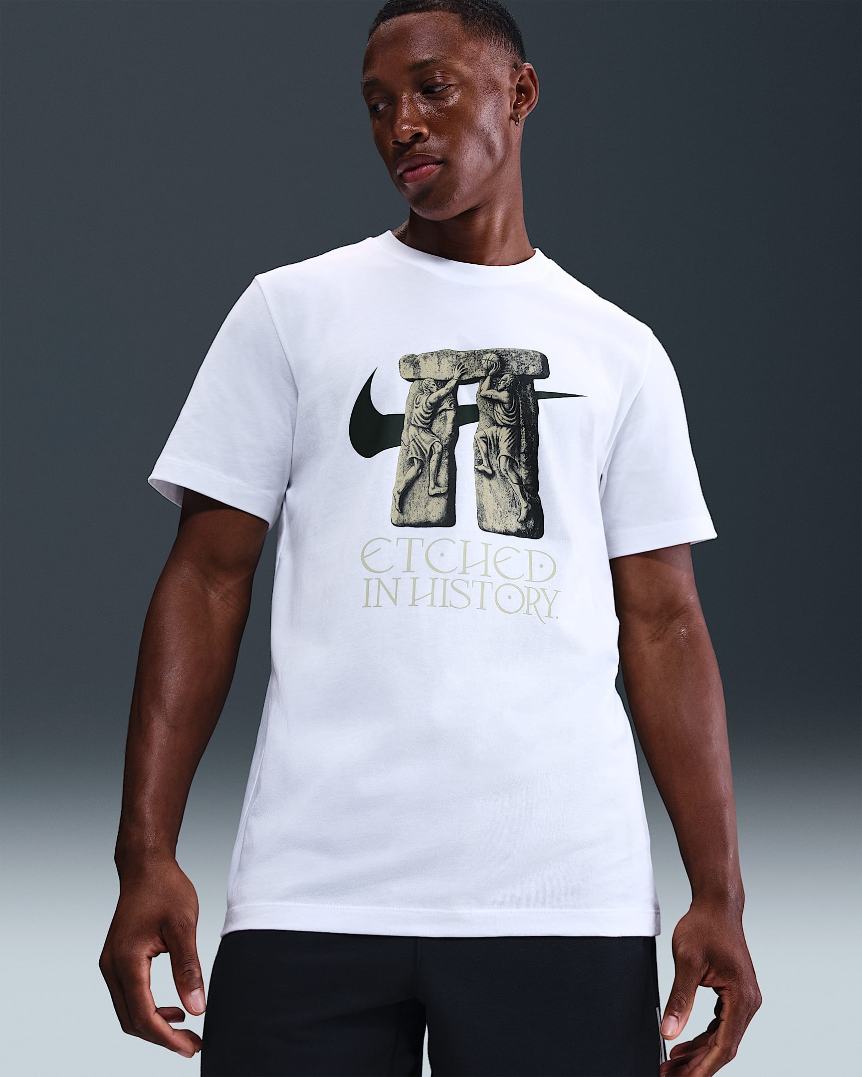 Nike Men's T-Shirt - White