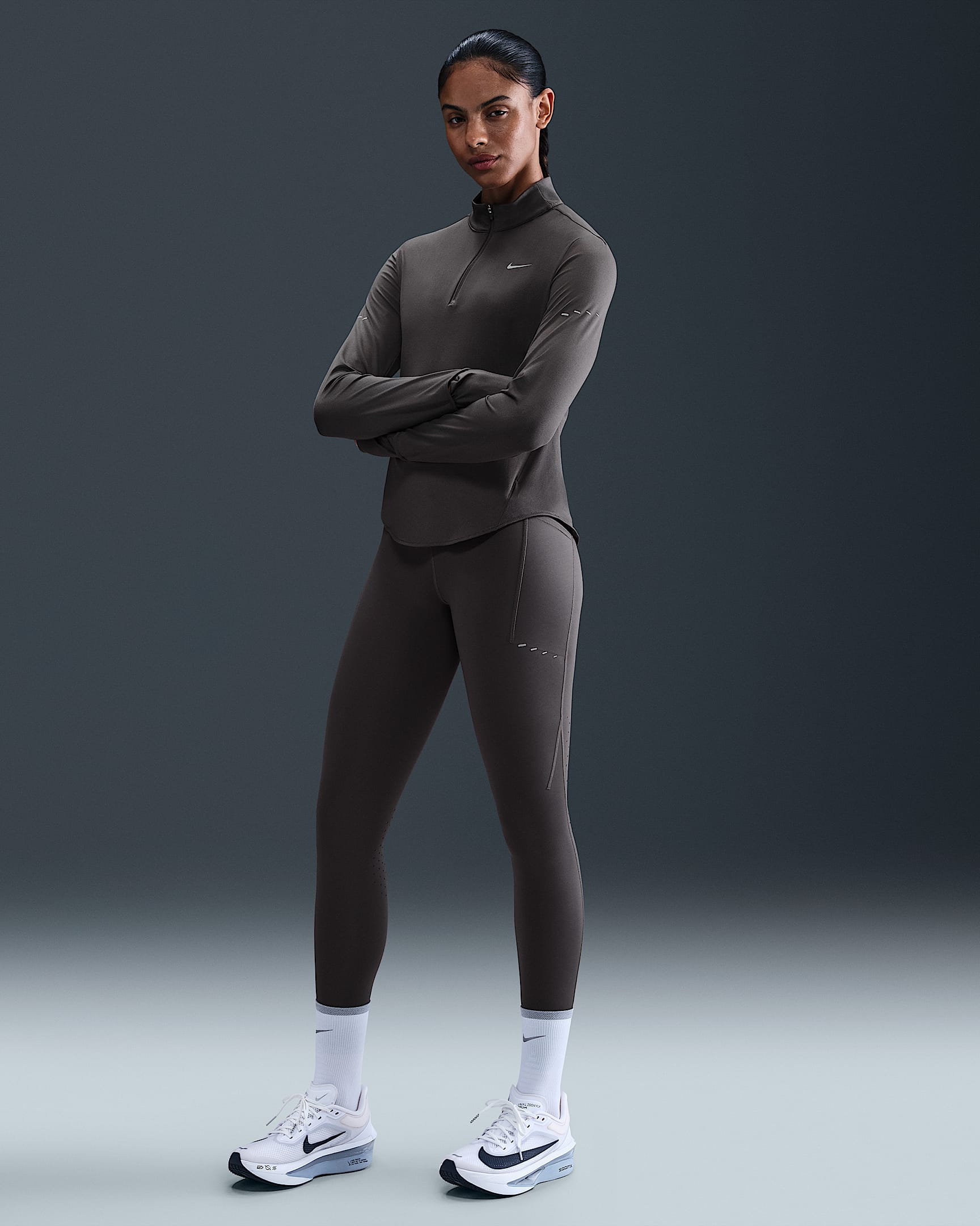 Nike Swift Women's High-Waisted 7/8 Running Leggings with Pockets - Thunder Grey