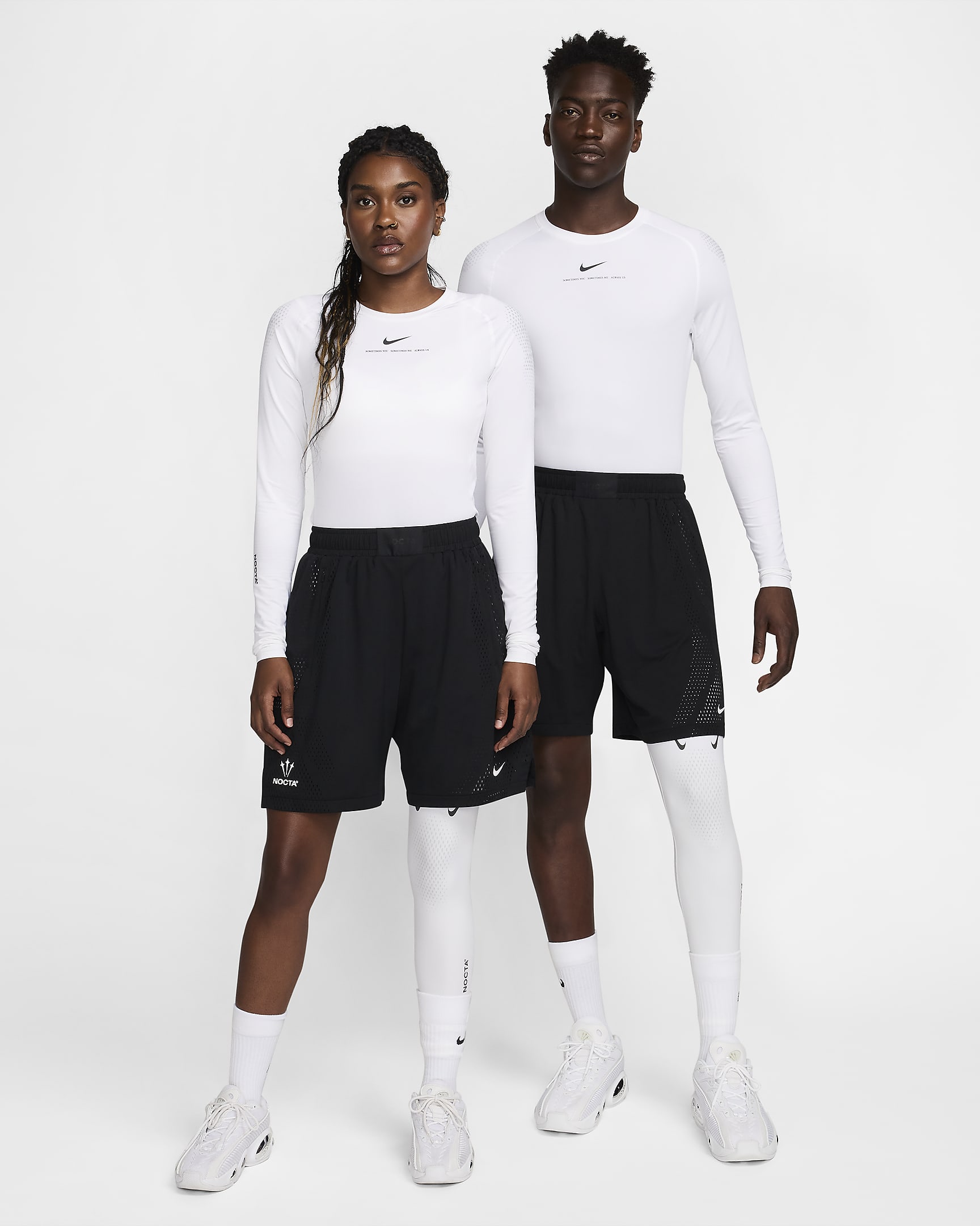 Haut de basketball première couche à manches longues NOCTA pour homme - Blanc/Noir