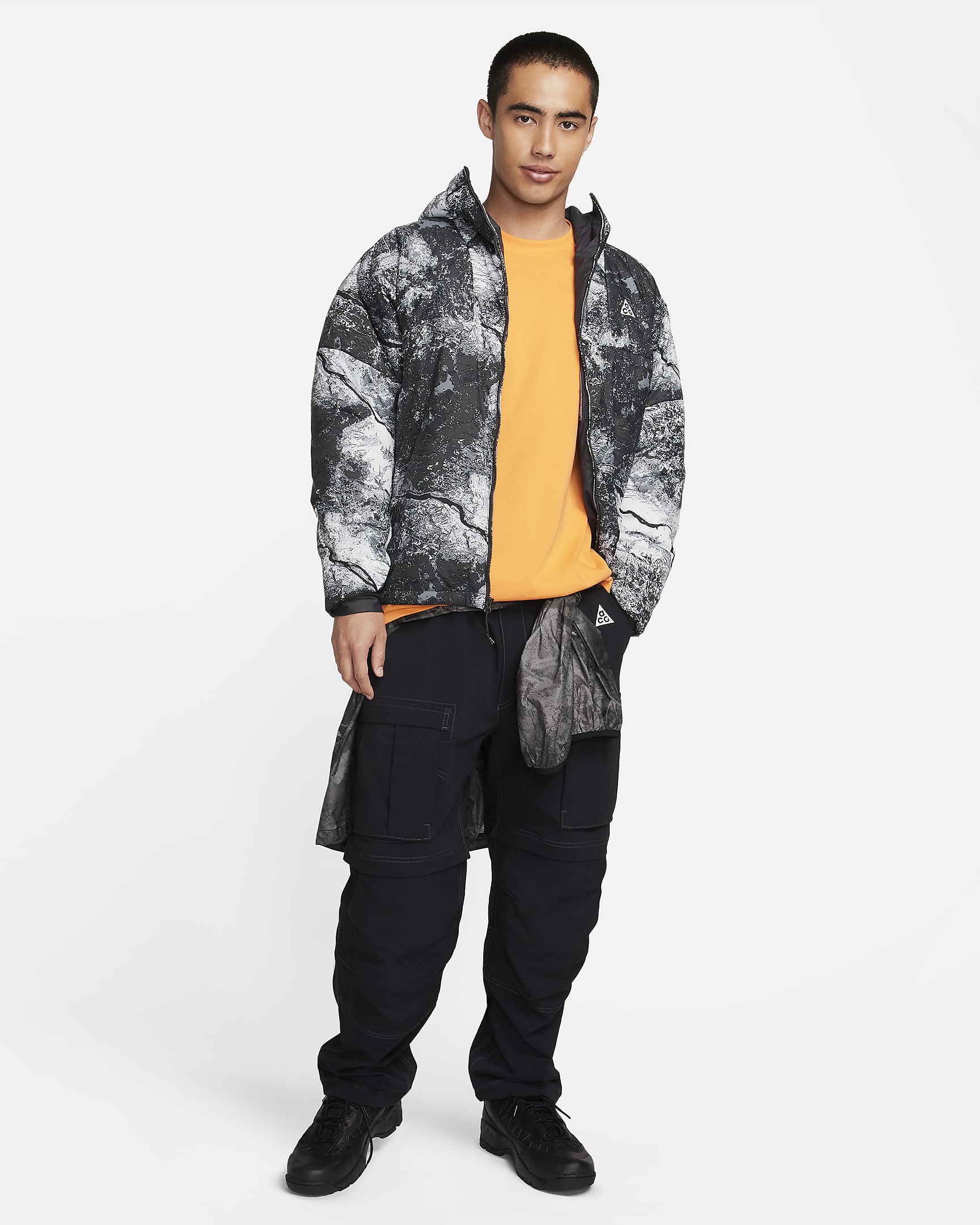 Nike ACG 'Rope de Dope' Men's Therma-FIT ADV All-Over Print Jacket. Nike SG