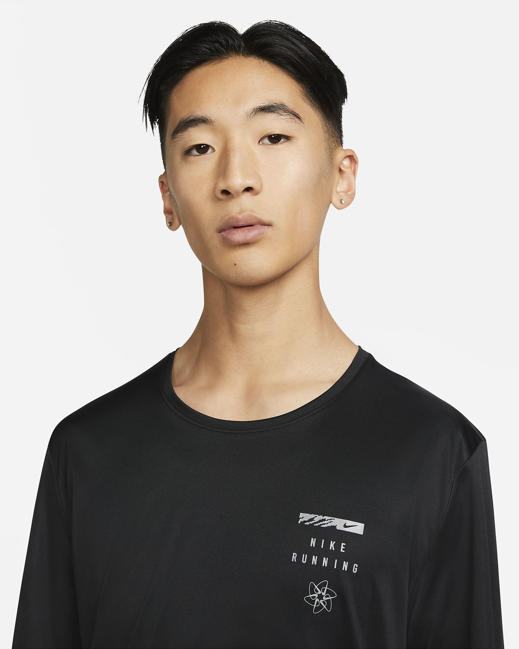 Nike Dri-FIT UV Run Division Miler Men's Graphic Short-Sleeve Top. Nike JP