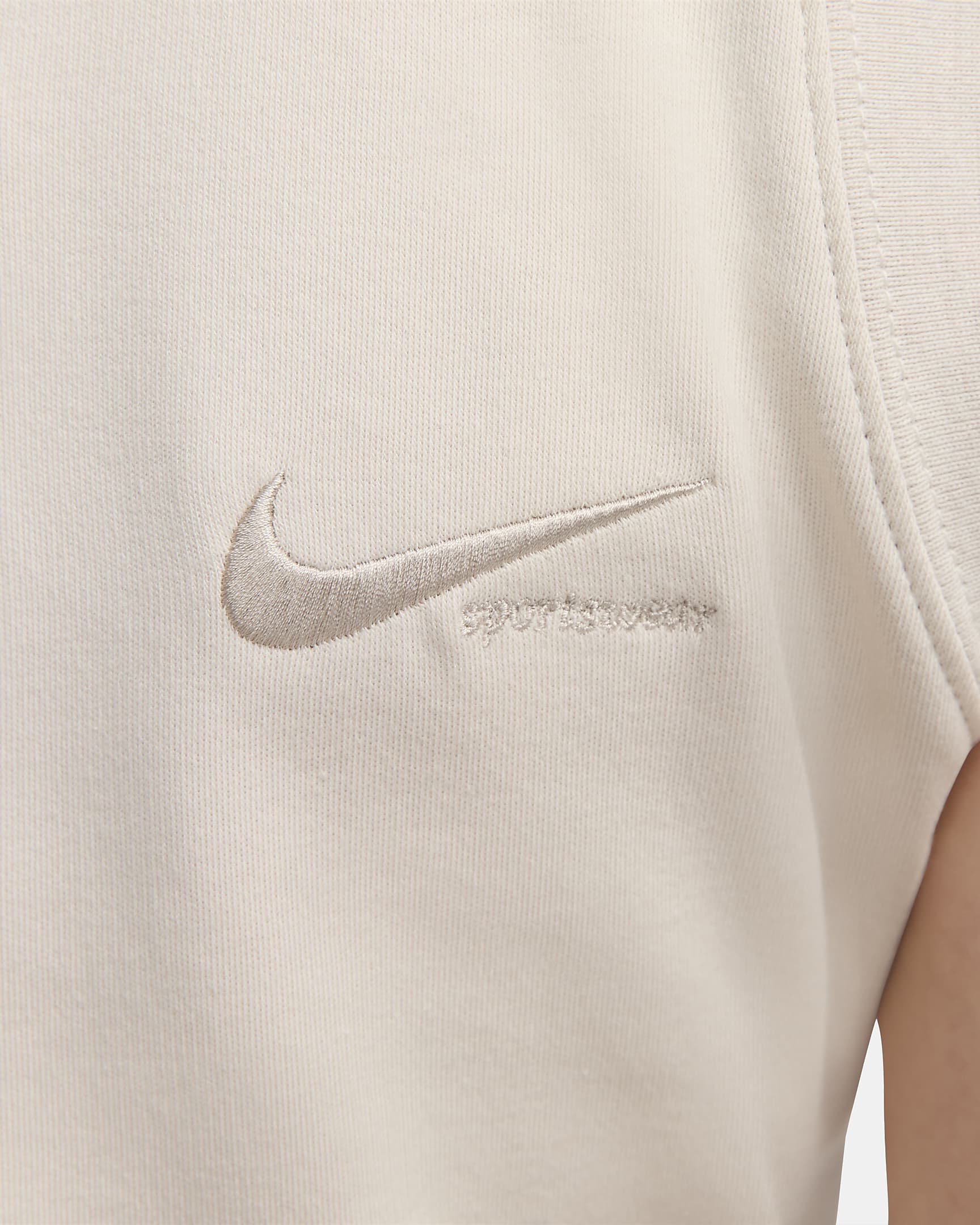 Nike Sportswear Collection Women's MockNeck Cropped Tank Top. Nike SK