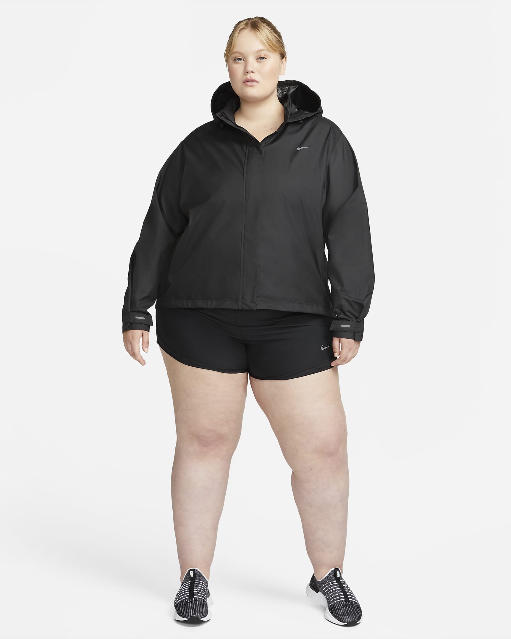 Nike Fast Repel női futókabát (plus size méret) - Fekete/Fekete