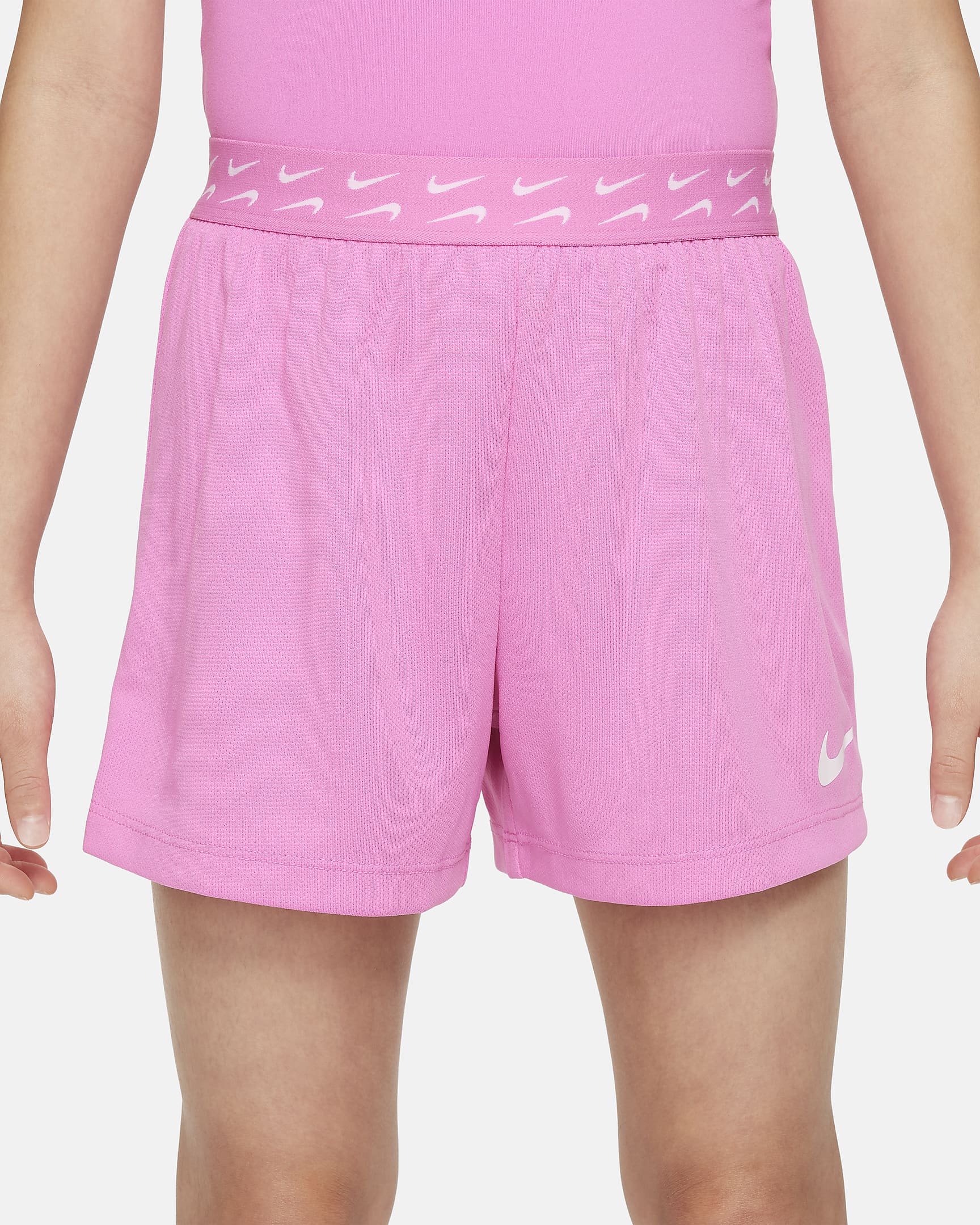 NIKE Childrens Apparel Boys Toddler Dri-FIT Trophy Shorts Black 2T main image 1