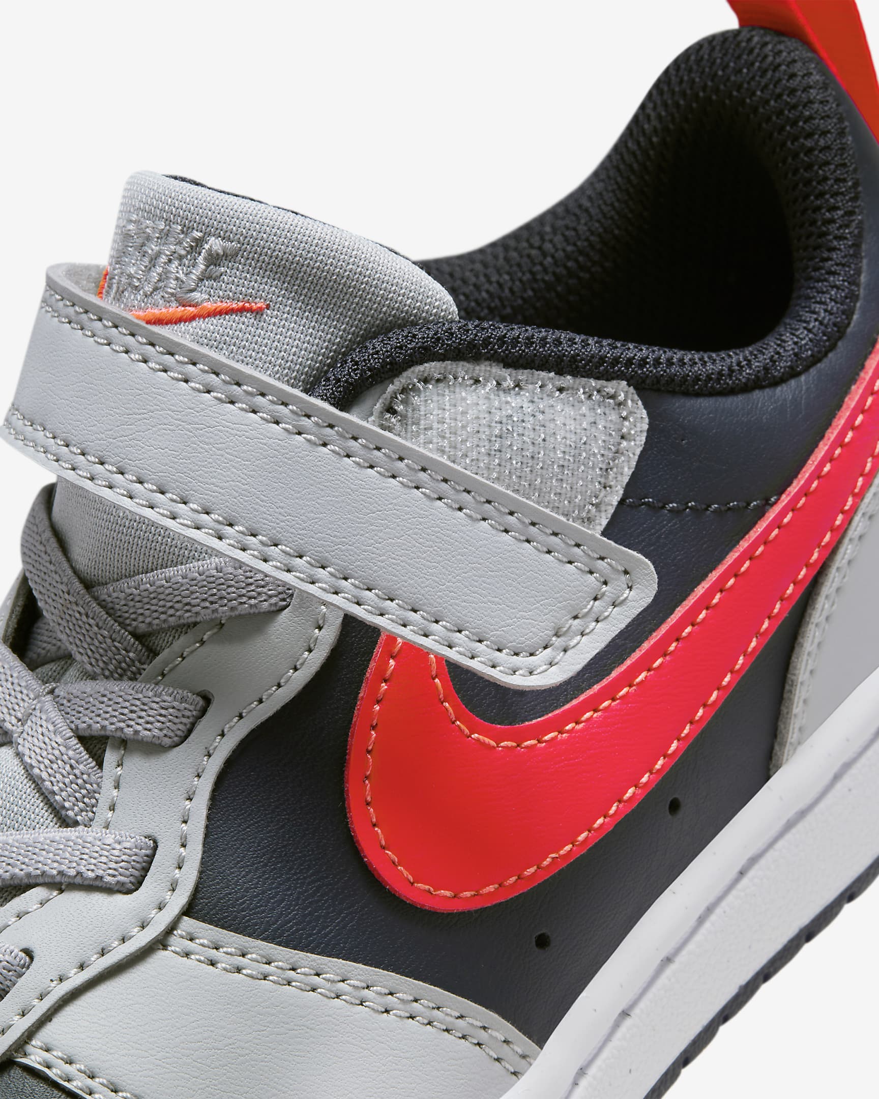 Nike Court Borough Low Recraft Younger Kids' Shoes - Light Smoke Grey/Dark Obsidian/White/Bright Crimson