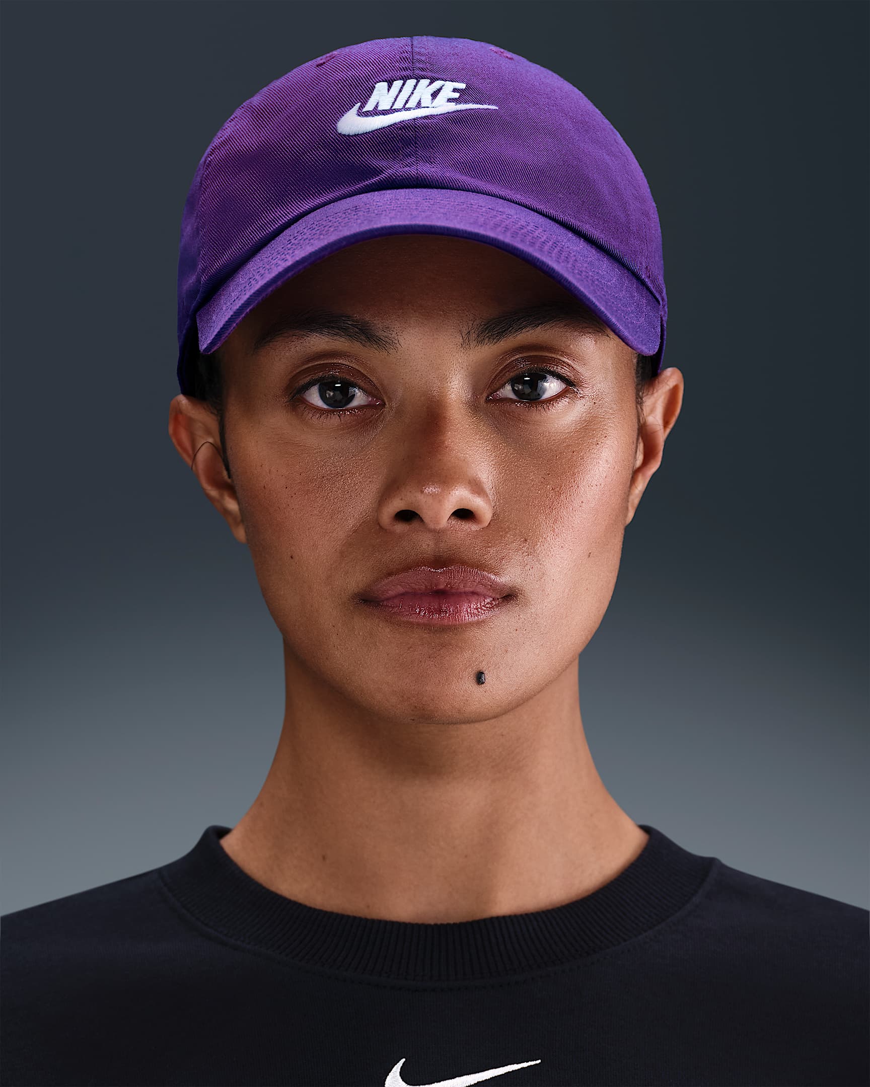 Nike Club Futura ustrukturert, vasket caps - Wild Grape/Hvit