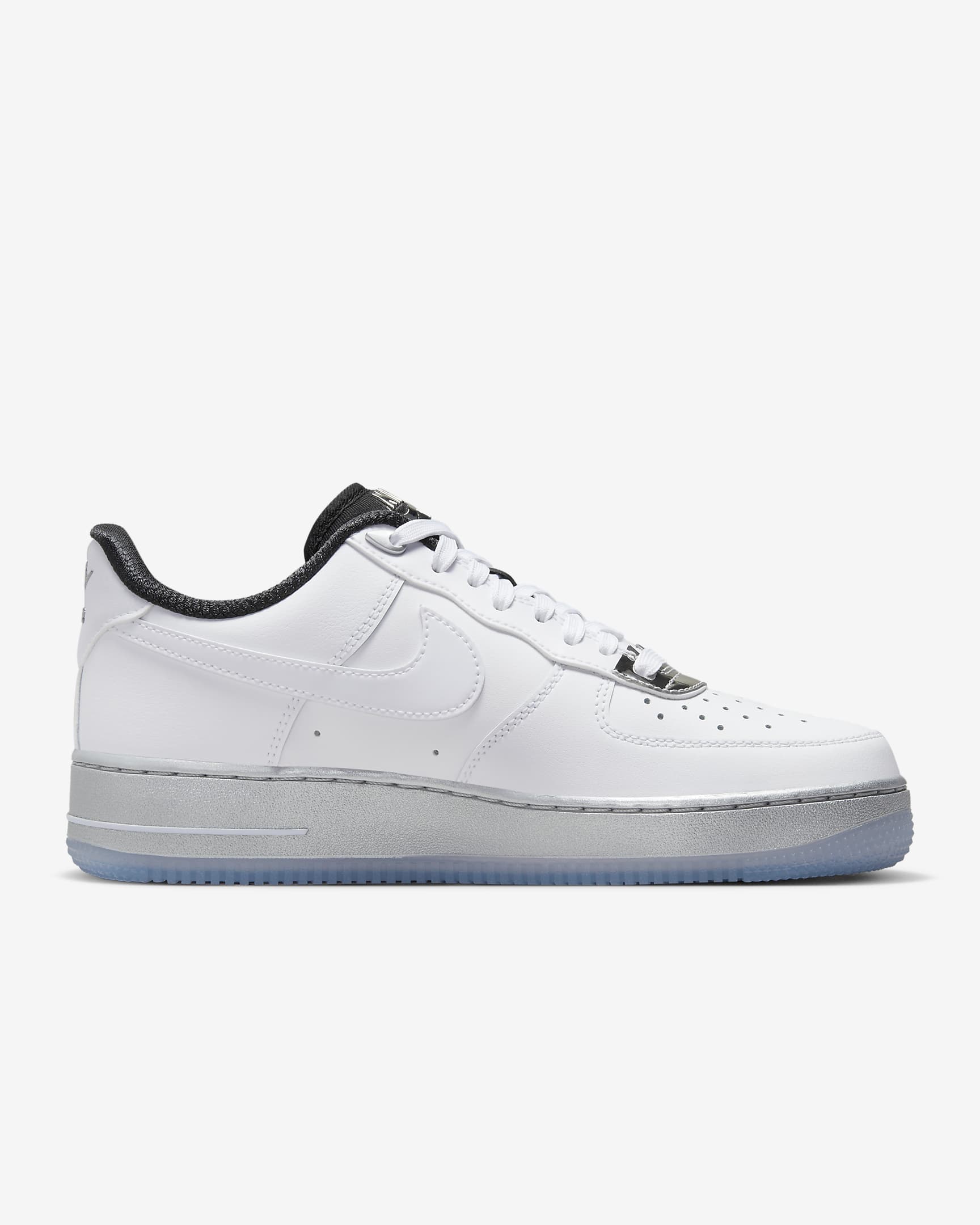 Nike Air Force 1 '07 SE Women's Shoes - White/Metallic Silver/Black/White