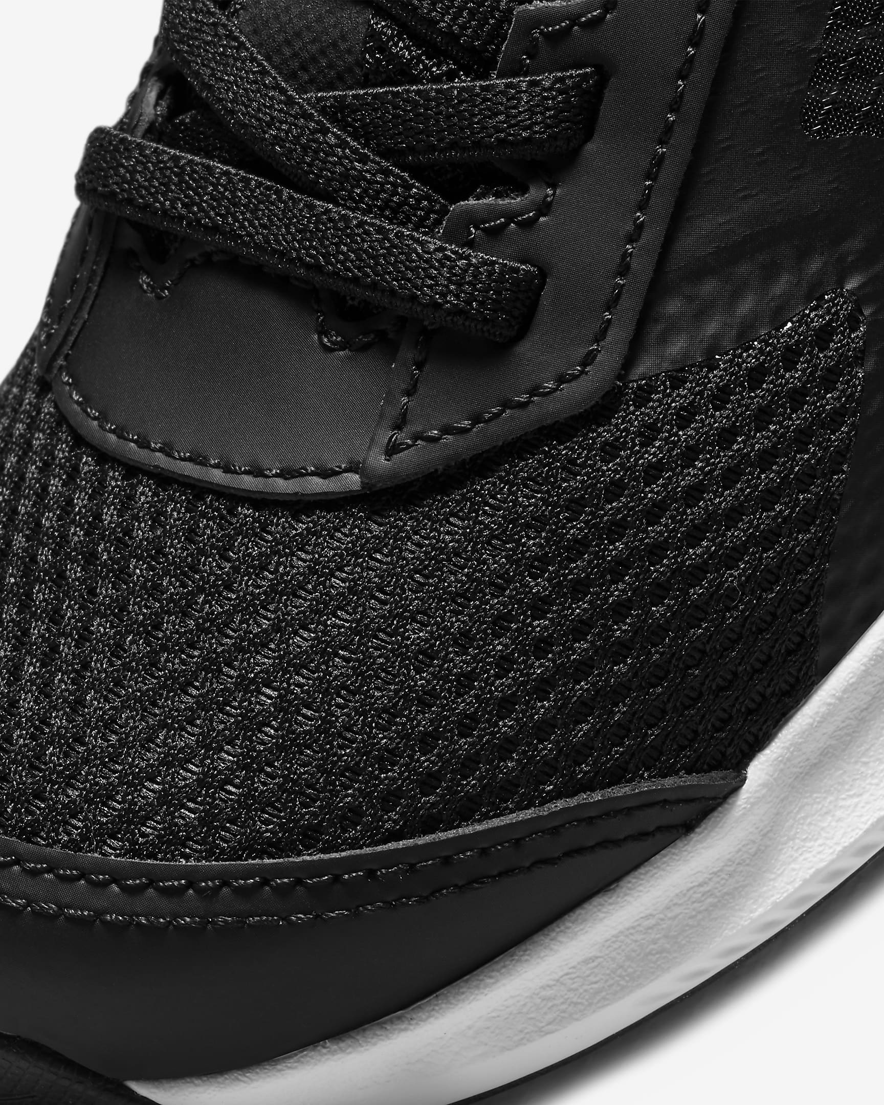Nike Downshifter 11 Younger Kids' Shoe. Nike IE