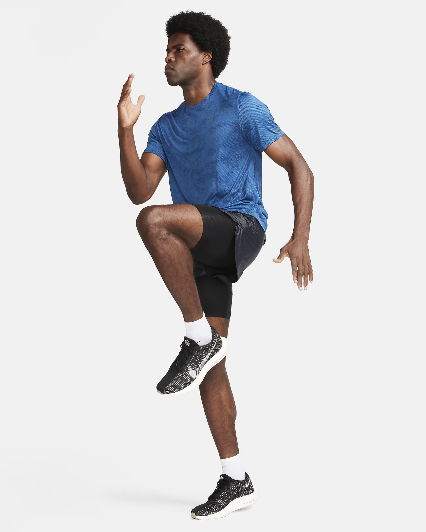 Nike Running Division Men's Dri-FIT ADV Short-Sleeve Running Top. Nike CA