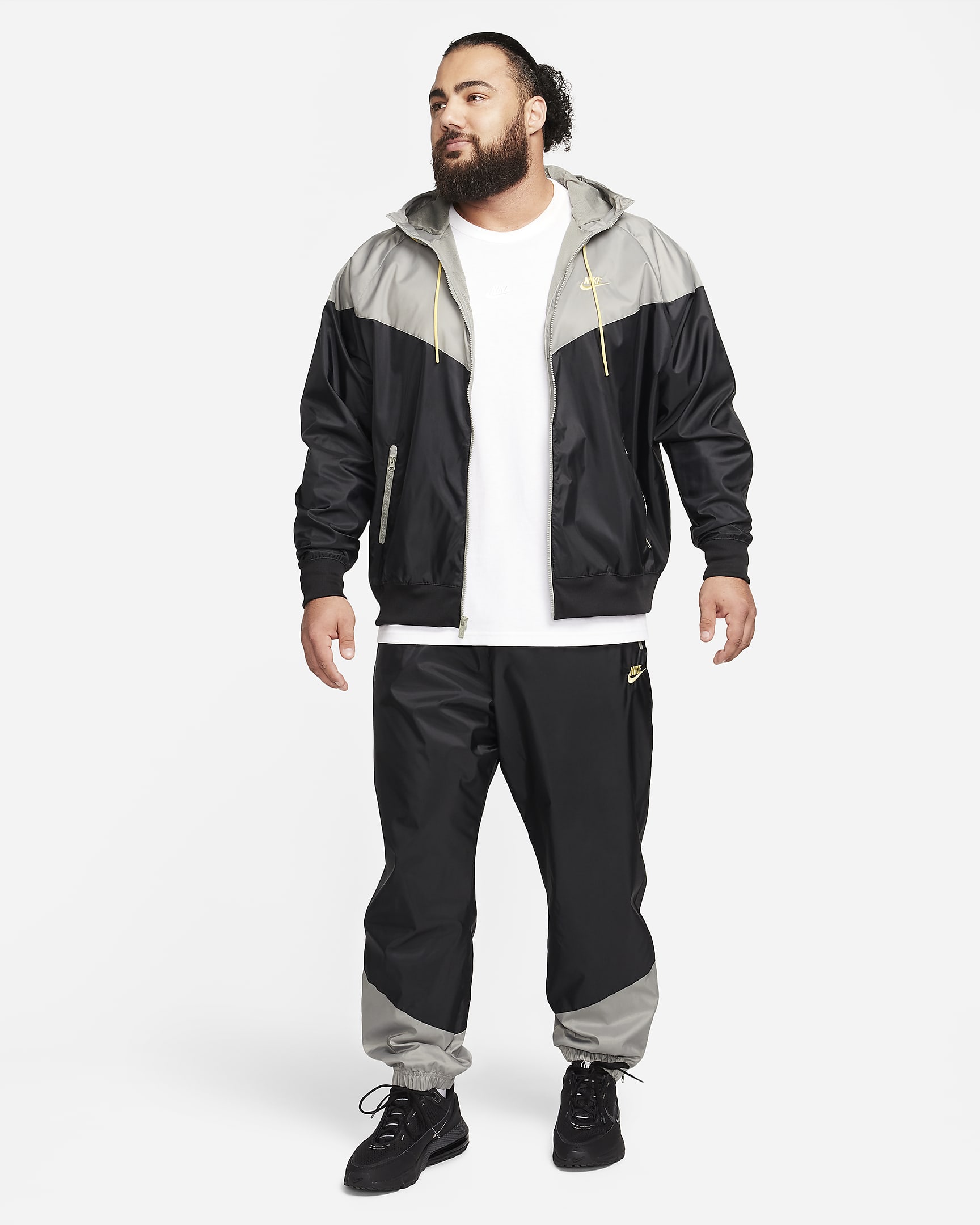 Veste à capuche Nike Sportswear Windrunner pour Homme - Noir/Dark Stucco/Saturn Gold