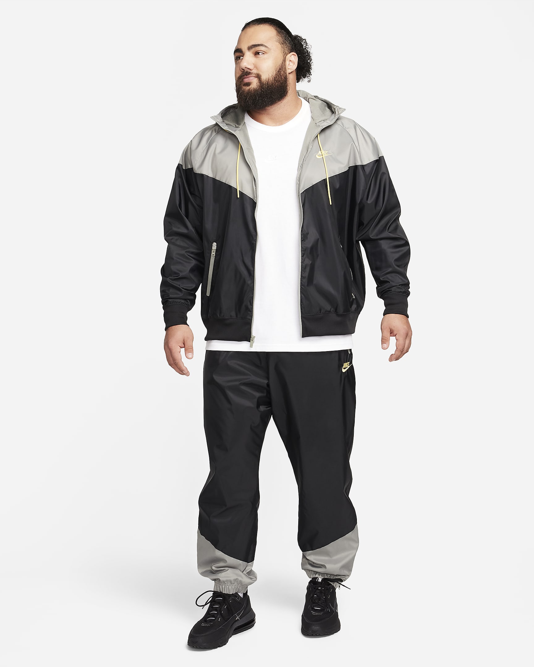 Nike Sportswear Windrunner Herenjack met capuchon - Zwart/Dark Stucco/Saturn Gold