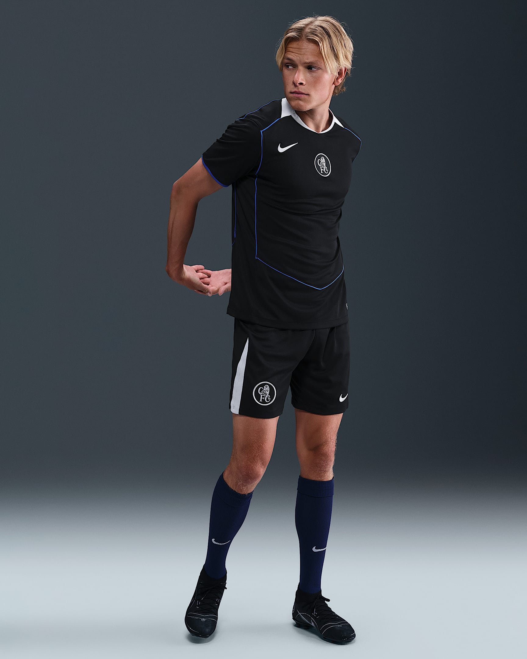 Chelsea F.C. 2025/26 Stadium Third Men's Nike Dri-FIT Total 90 Football Replica Shorts - Black/Field Silver/Field Silver