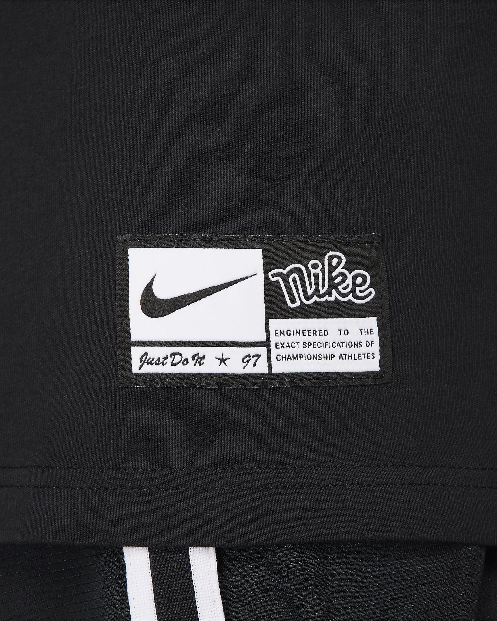 Nike Men's Max90 Basketball T-Shirt. Nike UK