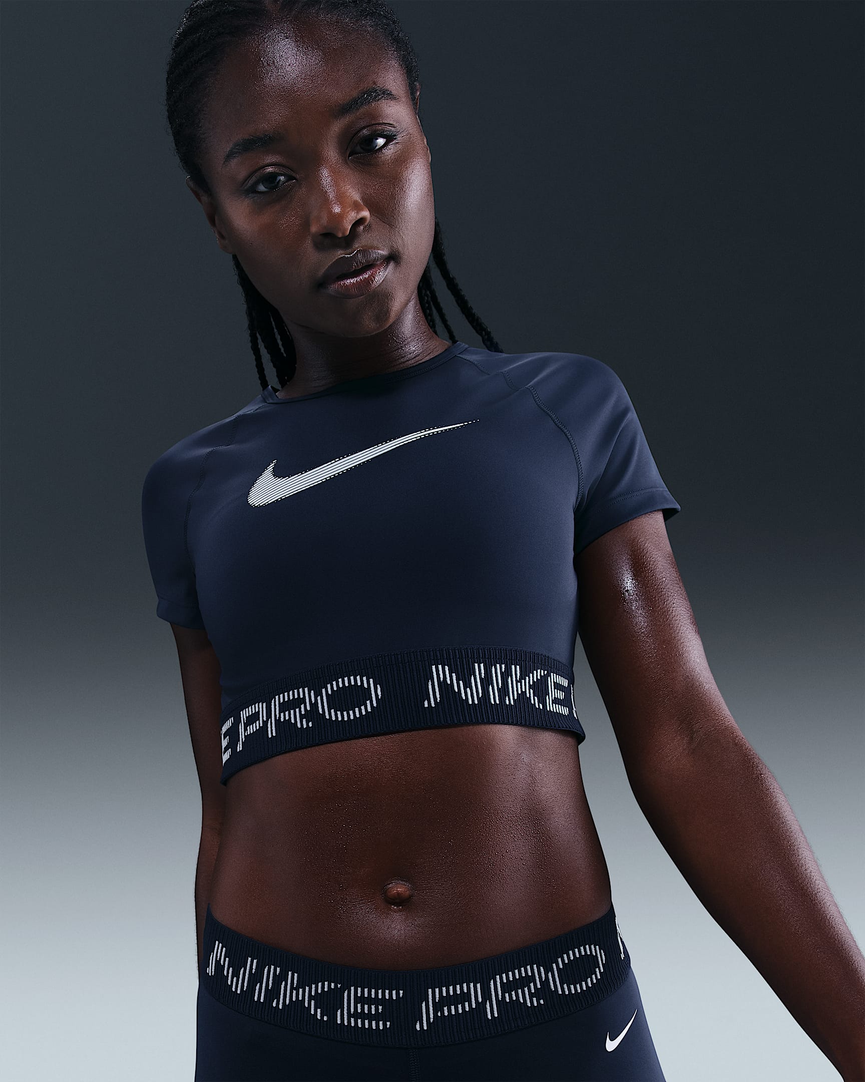 Nike Pro Women's Dri-FIT Short-Sleeve Cropped Graphic Top - Midnight Navy/Football Grey/White
