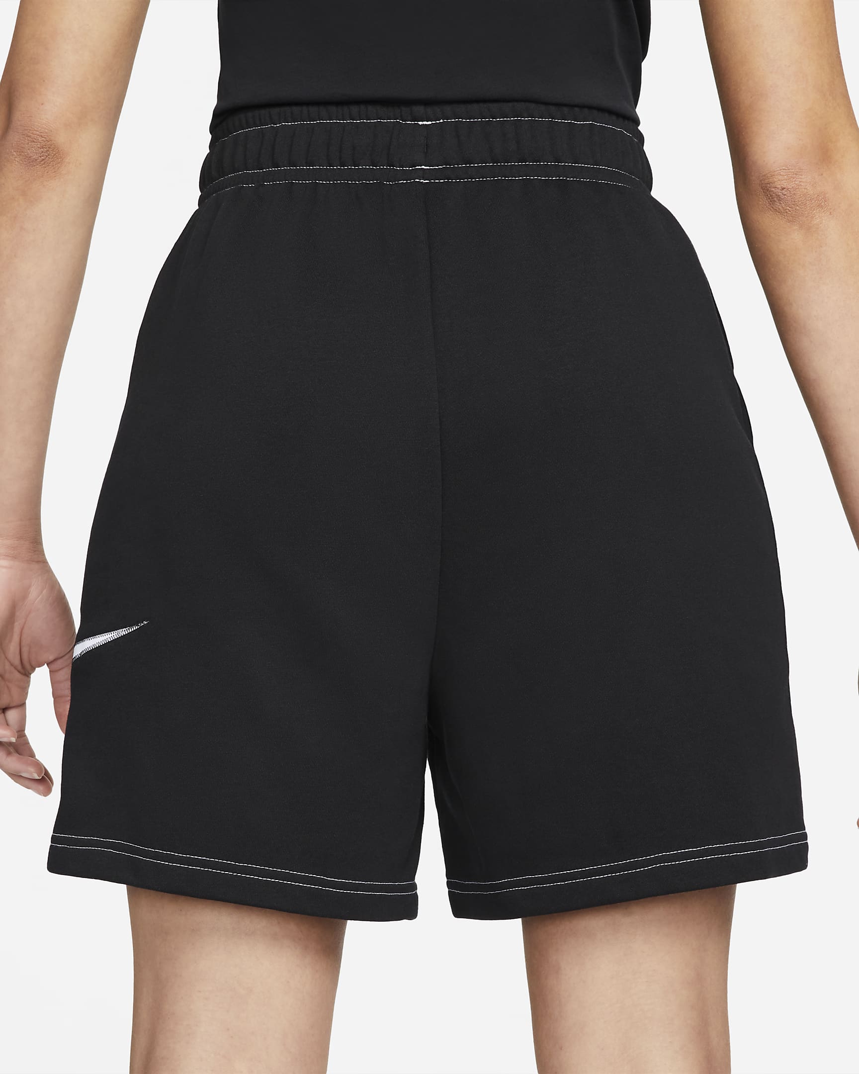 Nike Sportswear Swoosh Women's Baller Shorts. Nike UK