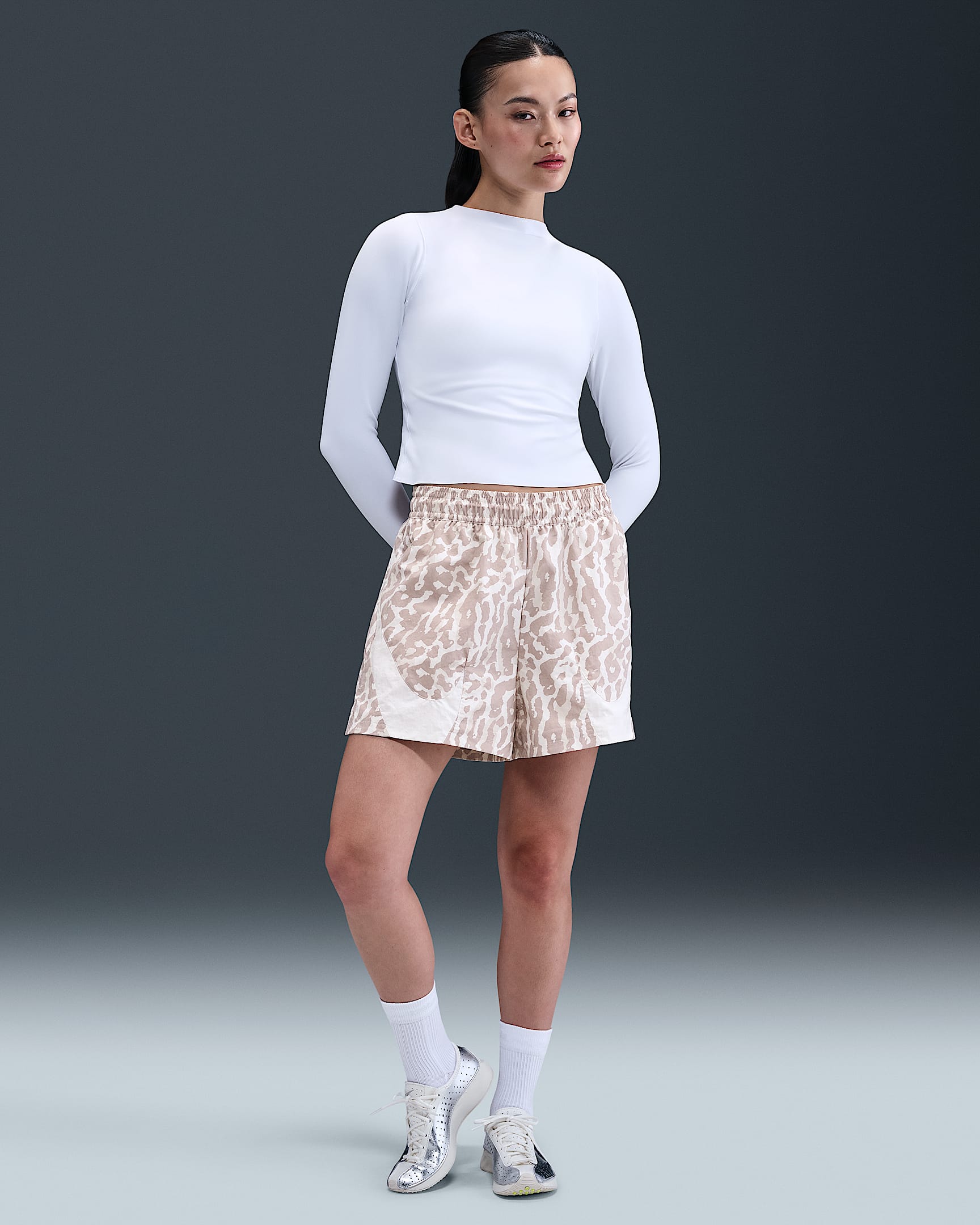 Nike Sportswear Women's Woven Printed Shorts - College Grey/Sail