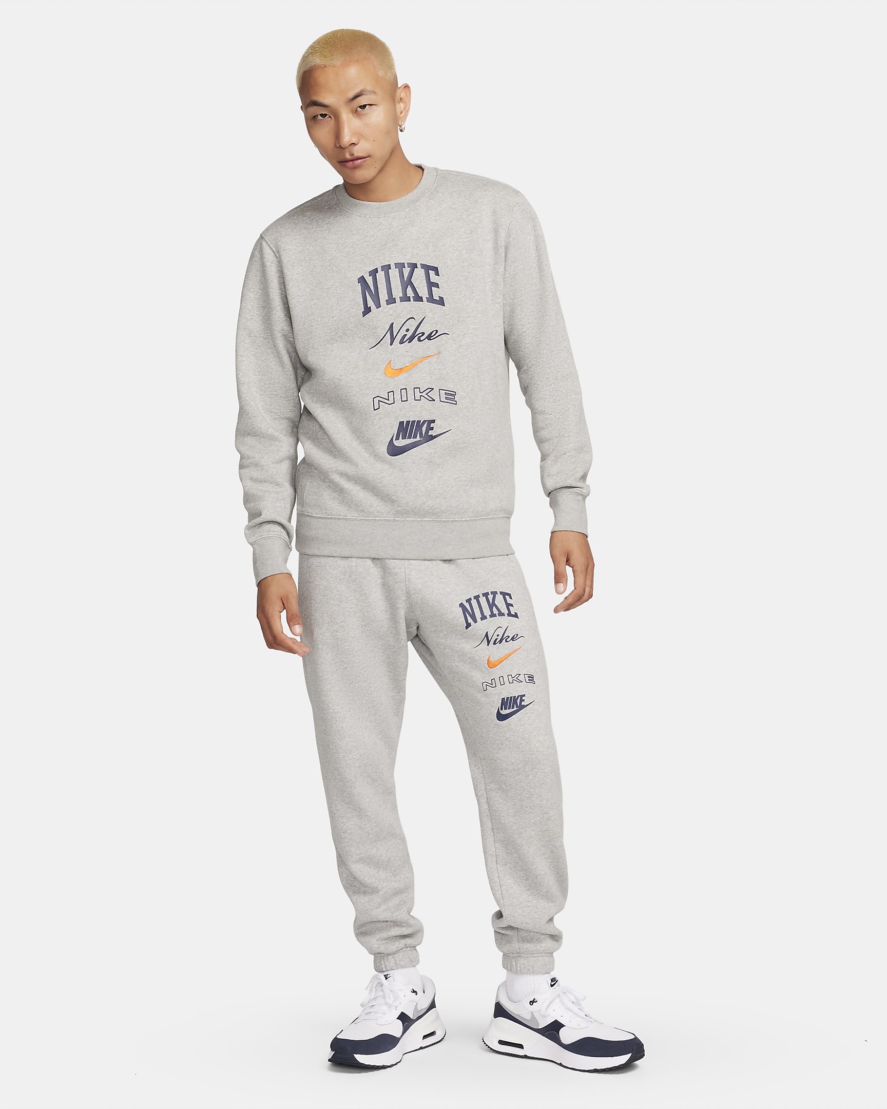 mens nike club fleece sweatshirt