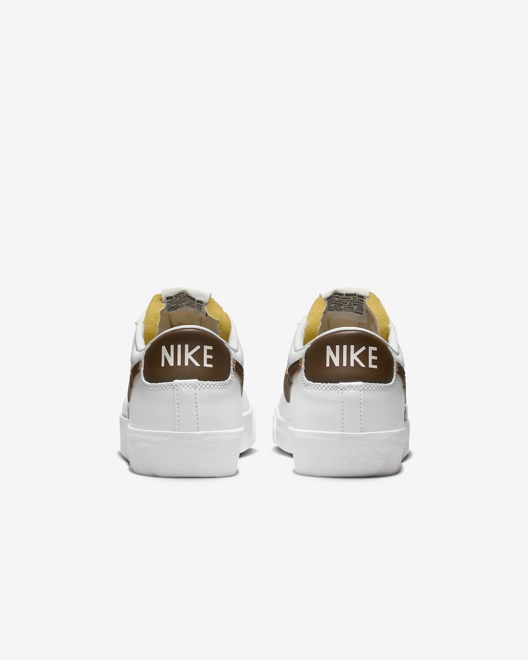 Tenis para hombre Nike Blazer Low '77 Vintage - Blanco cumbre/Polvo fotón/Blanco/Cacao impresionante