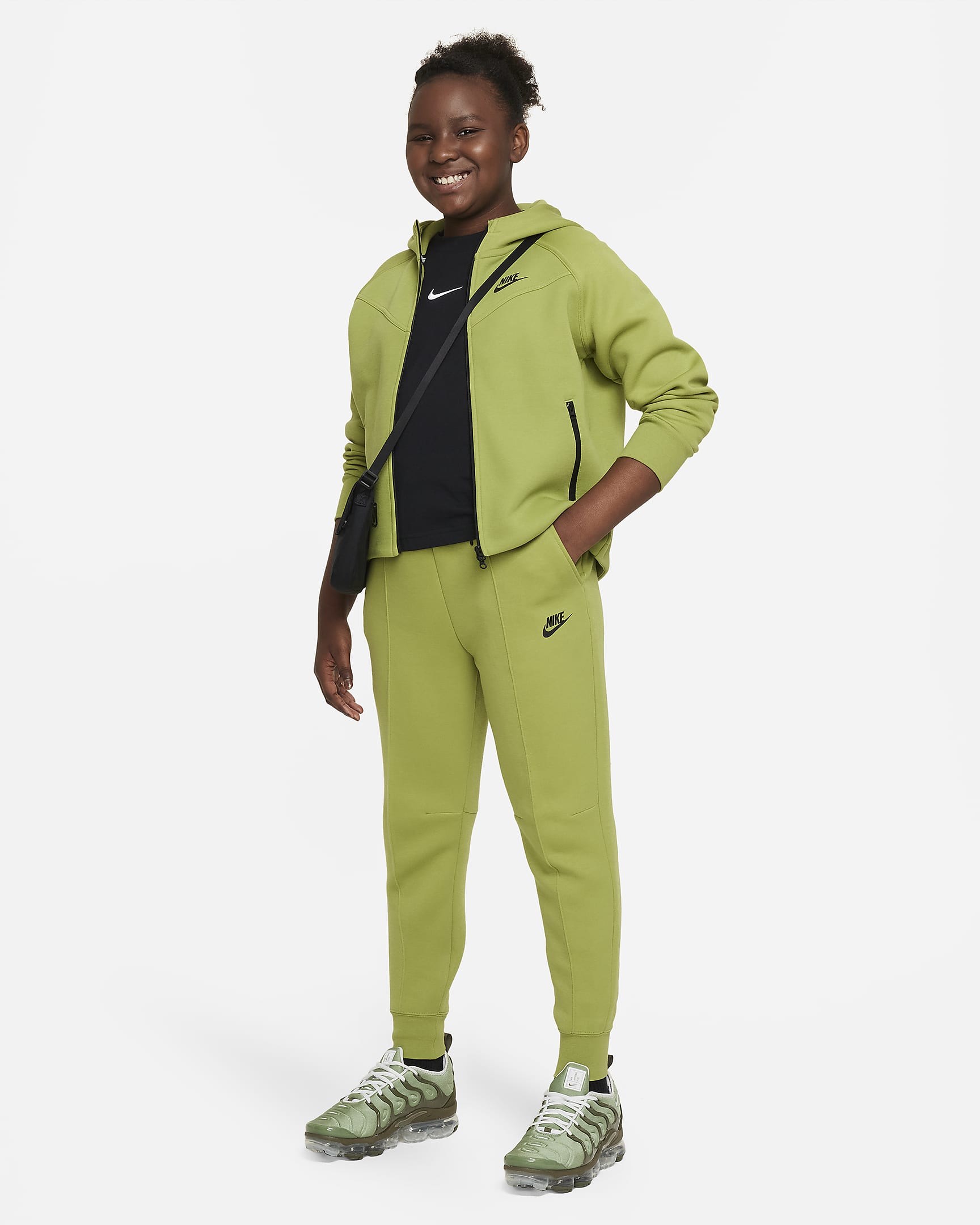 Nike Sportswear Tech Fleece Big Kids' (Girls') Joggers (Extended Size ...