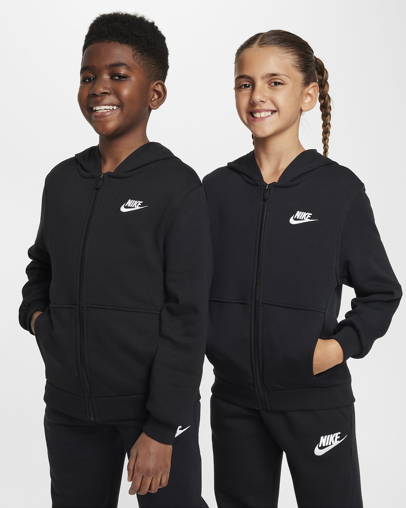 Nike Club Fleece Older Kids' French Terry Full-Zip Hoodie - Black/White