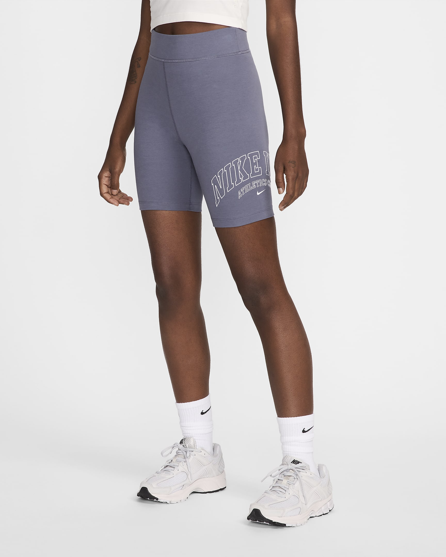 nike biker shorts womens