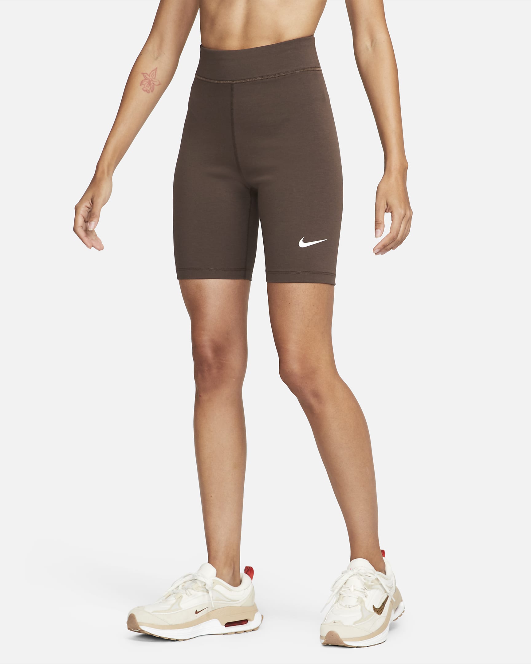 Nike Sportswear Classic Women's High-Waisted 8" Biker Shorts - Baroque Brown/Sail