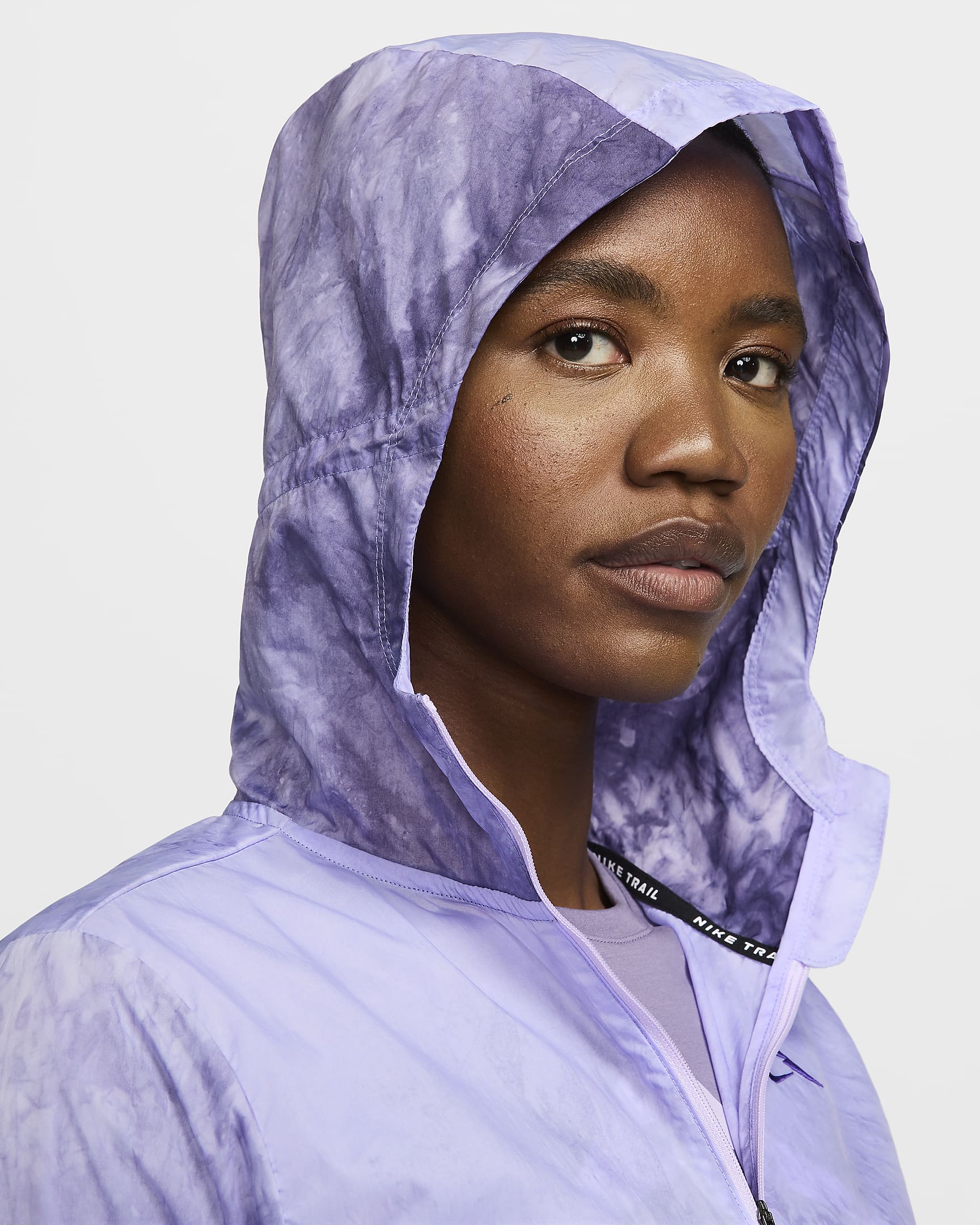 Nike Trail Repel-Laufjacke für Damen - Lilac Bloom/Court Purple/Court Purple