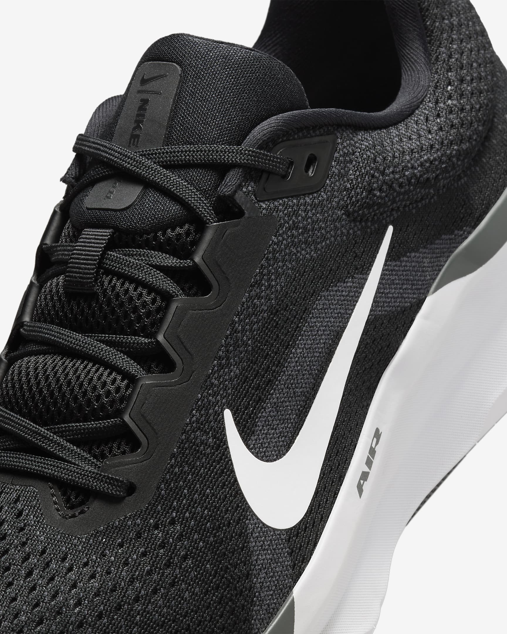 Chaussure de running sur route Nike Winflo 11 pour homme - Noir/Anthracite/Cool Grey/Blanc