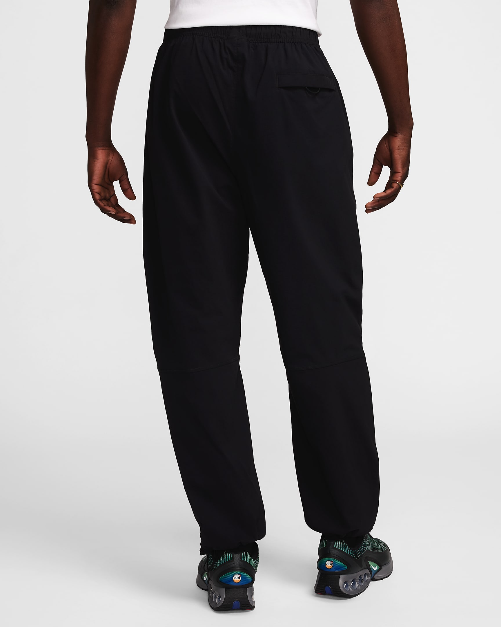 Pantaloni oversize in tessuto Nike Tech – Uomo - Nero/Nero/Nero